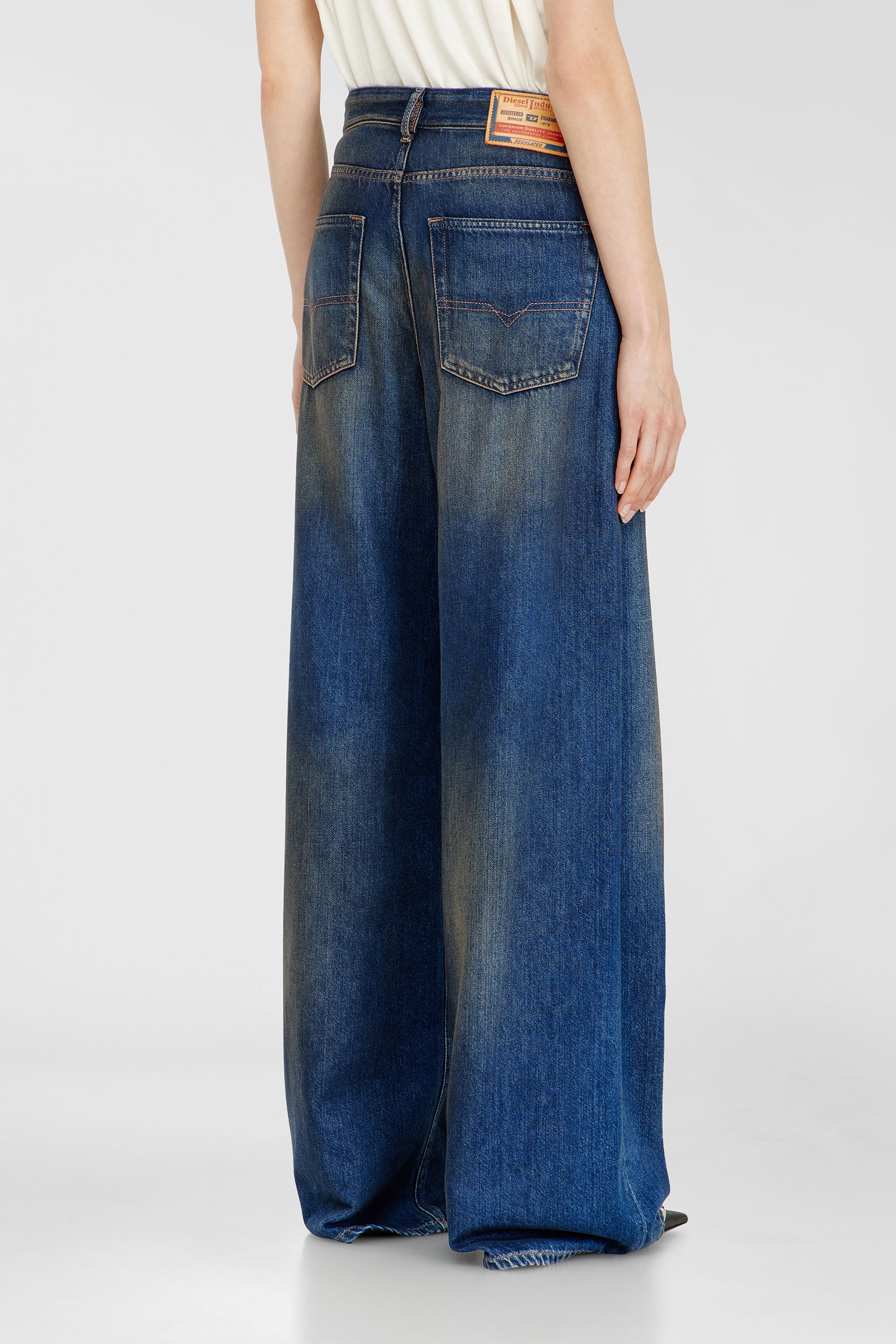 Diesel - Woman's Relaxed Jeans 1996 D-Sire 09P47, Dark Blue - 5