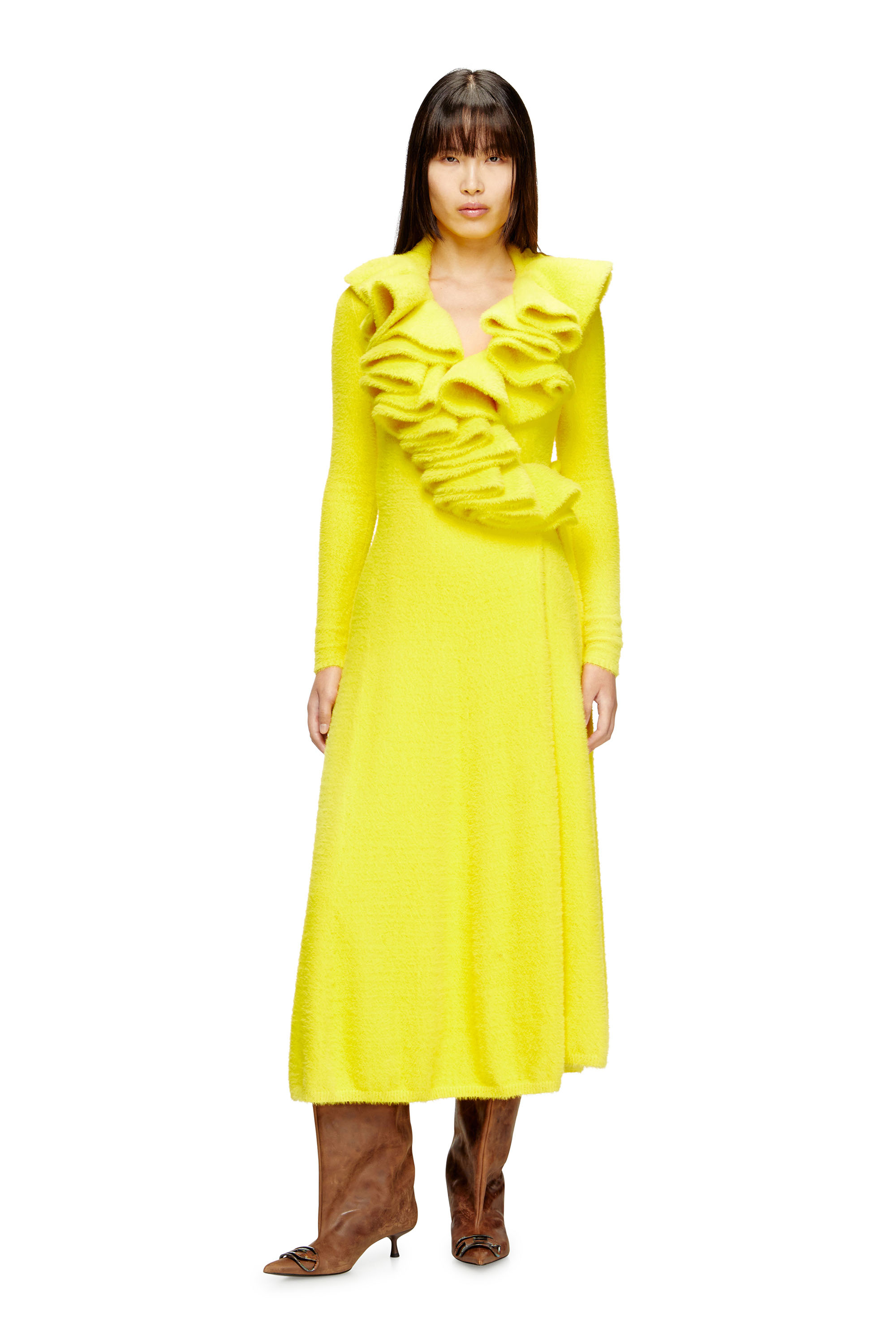 Diesel - M-INGELINA, Robe midi duveteuse et encolure ondulée Femme in Jaune - 3