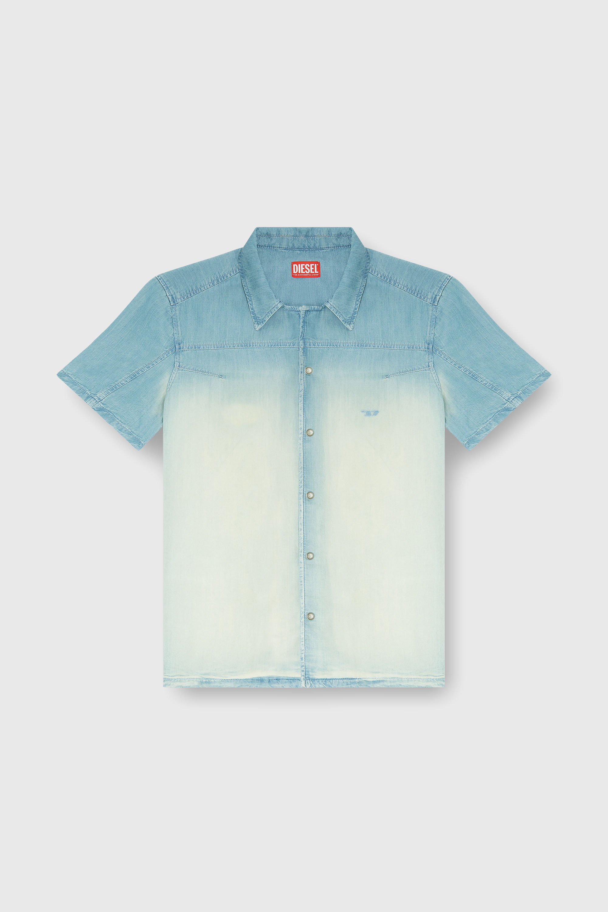 Diesel - D-CLARIVO-S, Chemise &agrave; manches courtes en denim fluide surteint Homme in Bleu - 2