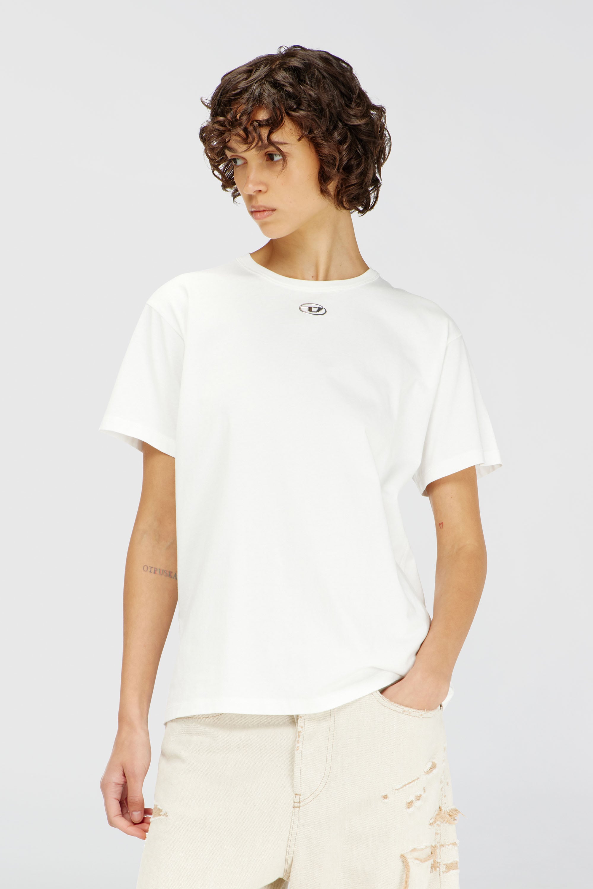 Diesel - T-NORMY-OD-S1, T-shirt en coton avec Oval D m&eacute;tallique Femme in Blanc - 1