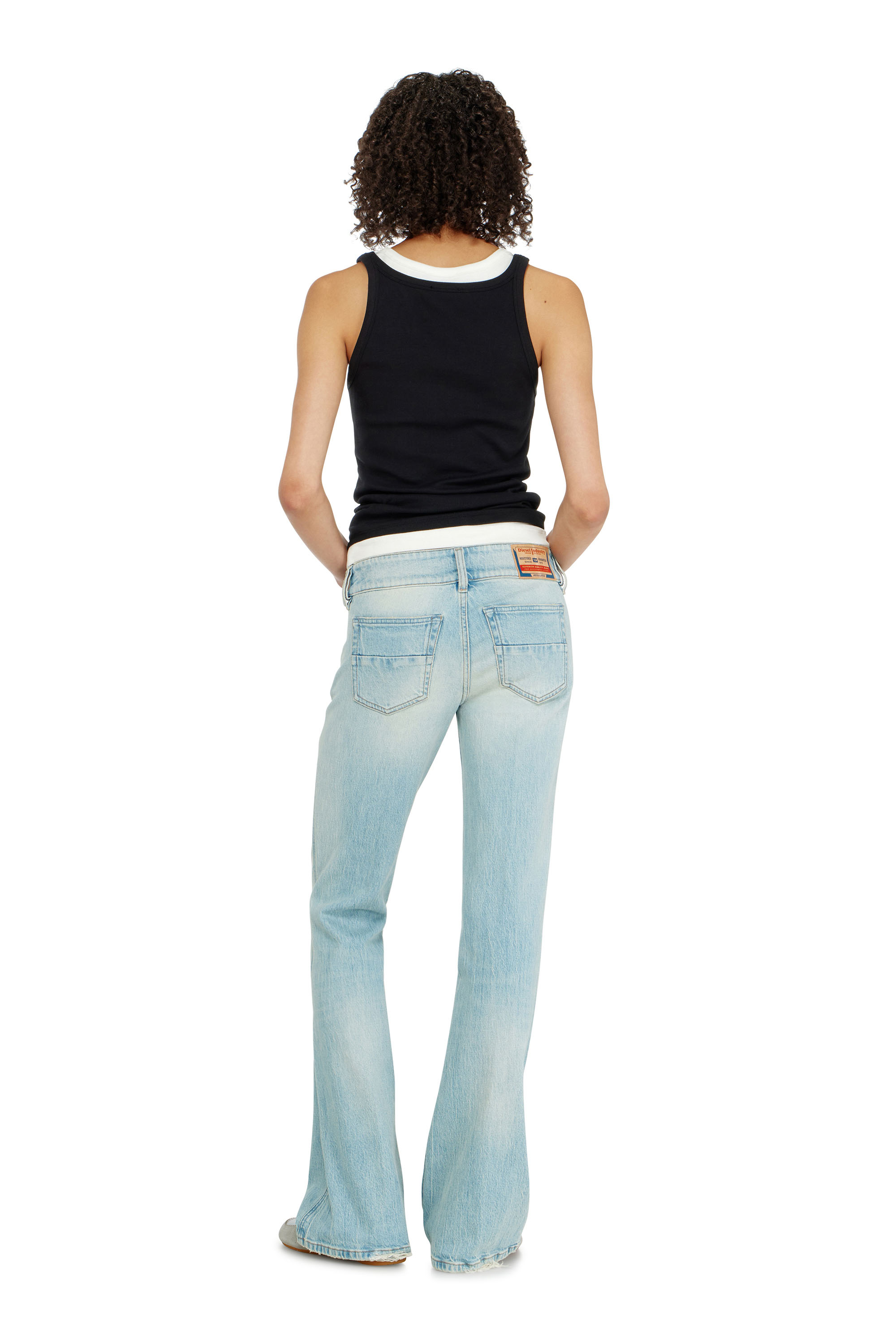 Diesel - Bootcut Jeans D-Hush 0KBBX Femme, Bleu Clair - Image 3