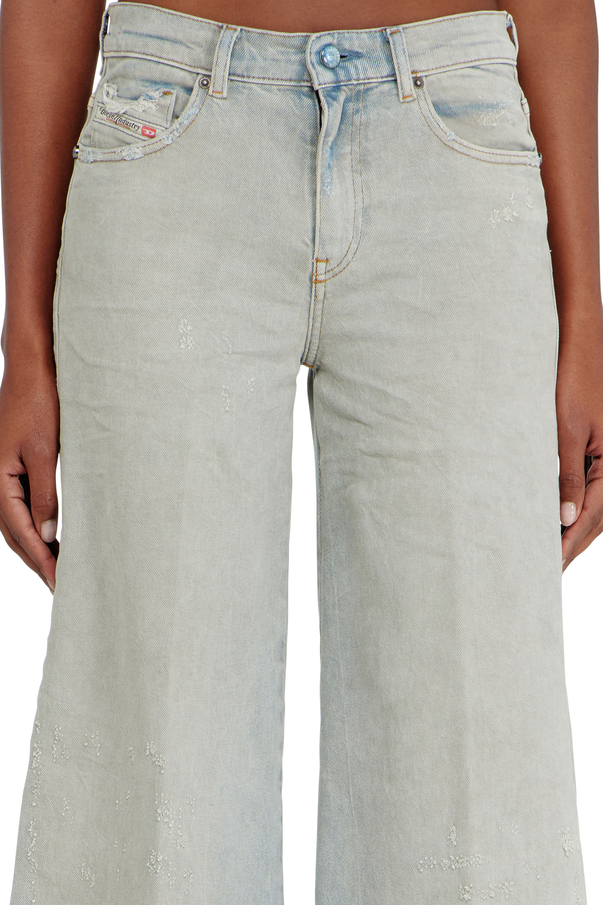 Diesel - Flare Jeans 1978 D-Akemi 09N47 Femme, Bleu Clair - Image 4