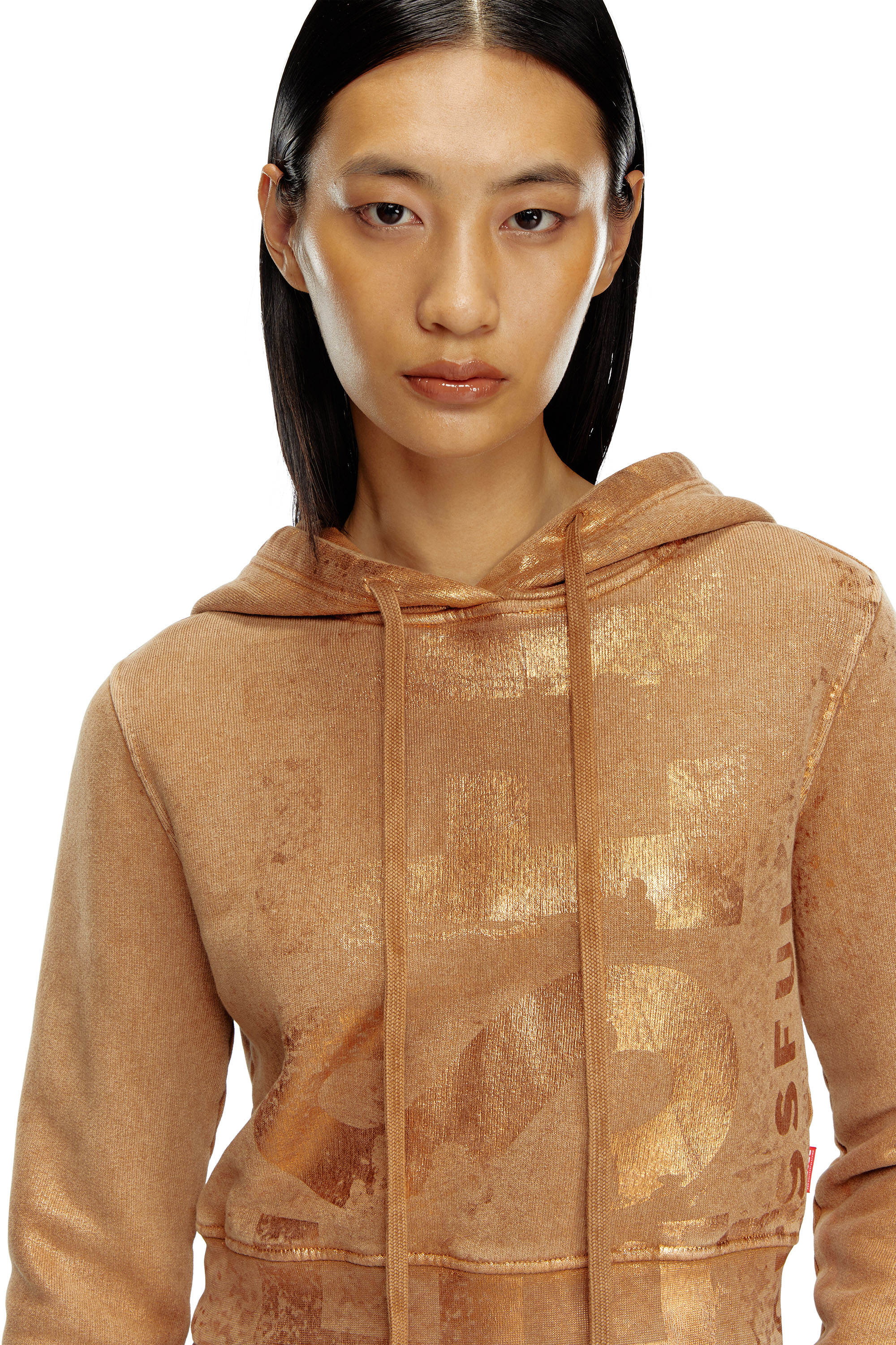 Diesel - F-SLIMMY-HOOD-P6, Femme Sweat-shirt à capuche crop avec effets métallisés in Marron - Image 5