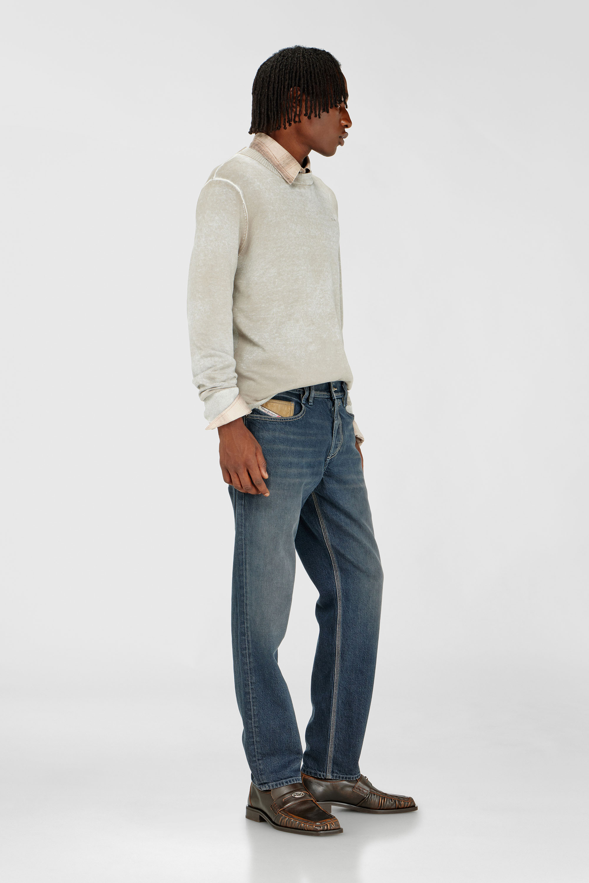 Diesel - Regular Jeans 2023 D-Finitive 007GQ Homme, Bleu moyen - Image 2