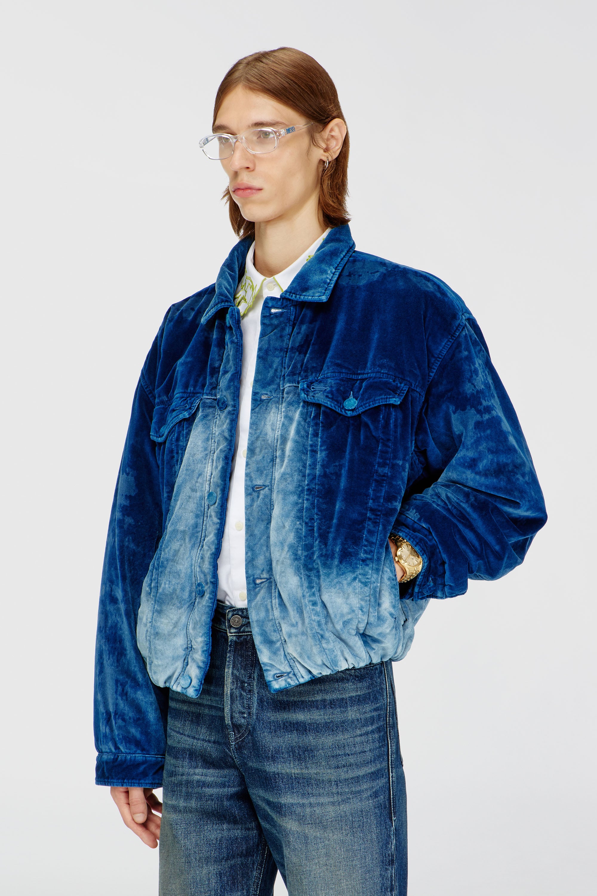 Diesel - D-MORVI-FSJ, Veste trucker &eacute;lastiqu&eacute;e en denim velours Homme in Bleu - 1