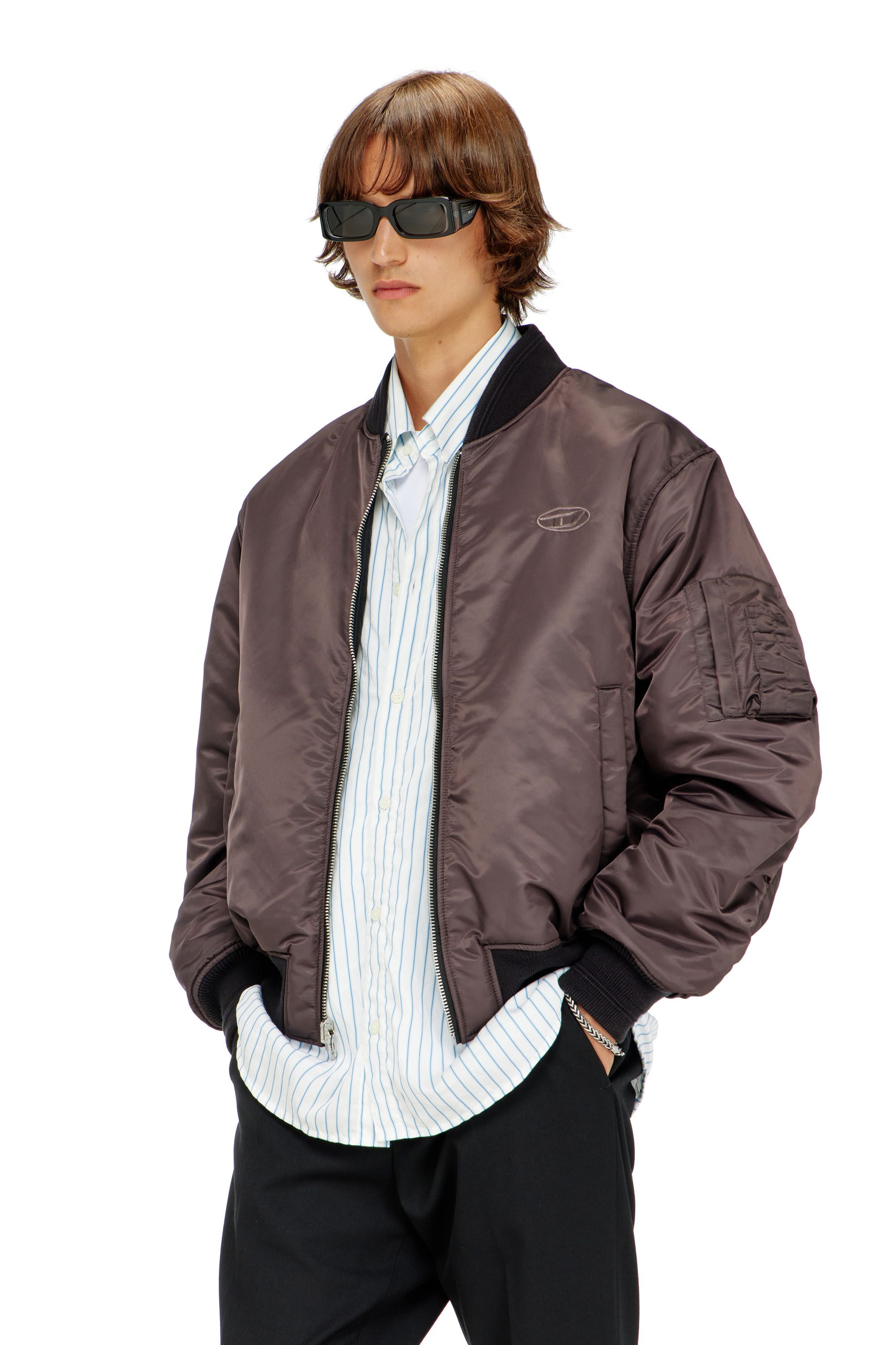 Diesel - W-TYPE-D1, Blouson aviateur rembourr&eacute; avec broderie Oval D Homme in Noir - 6