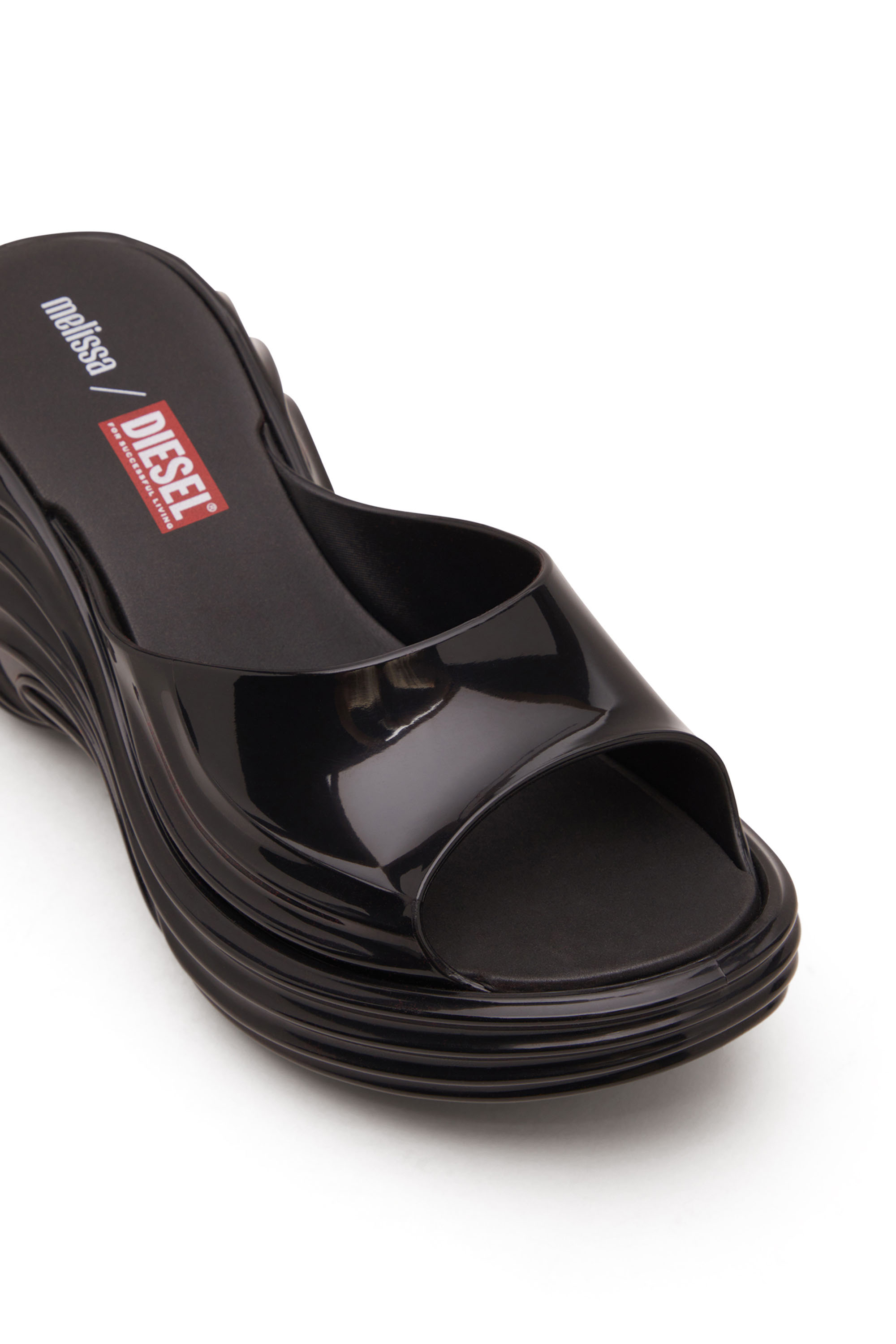 Diesel - MELISSA QUANTUM PLATFORM, Mule &agrave; plateforme en Melflex&reg; Femme in Noir - 6