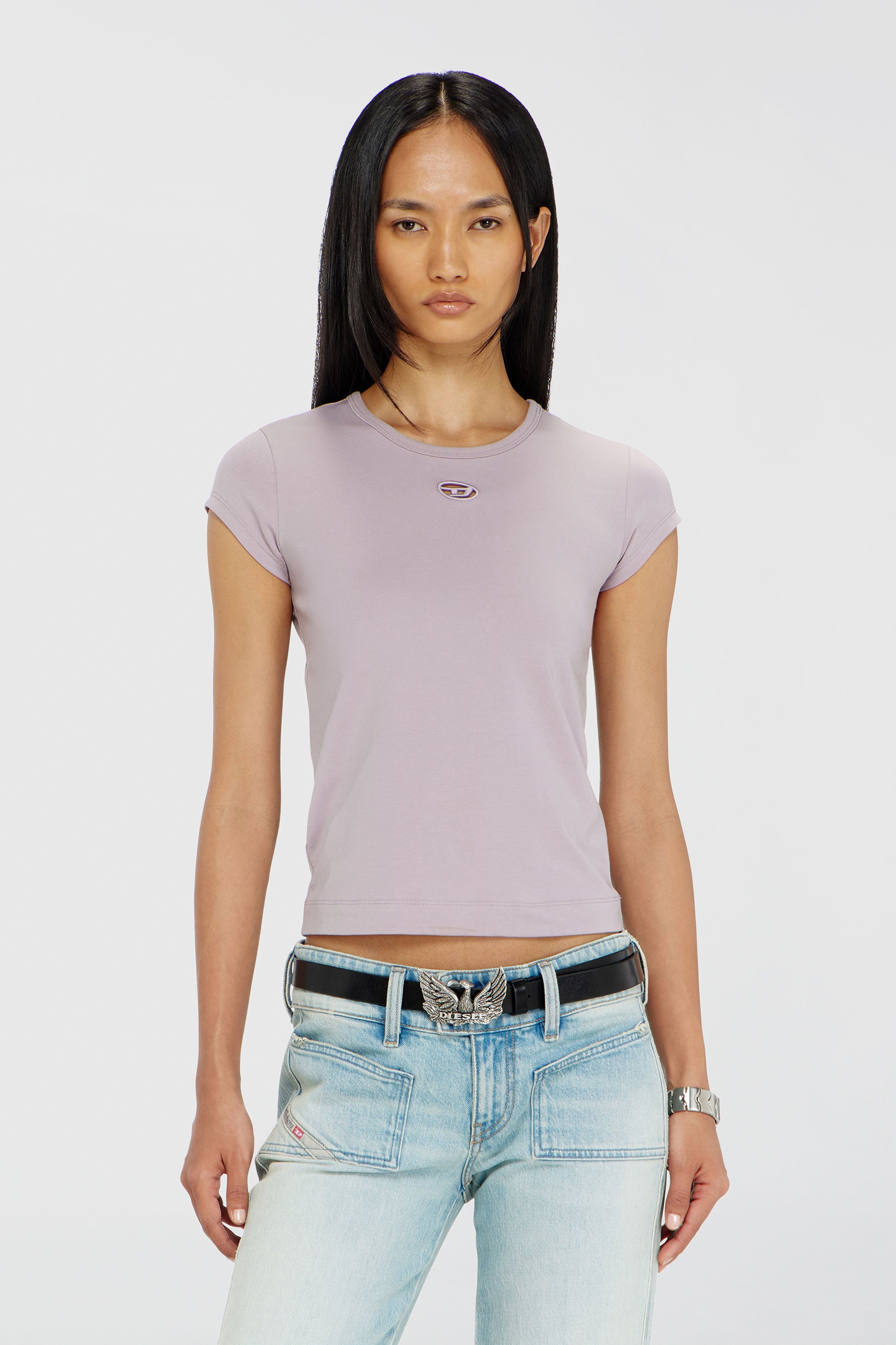 Diesel - T-ANGIE-OD, T-shirt avec logo d&eacute;coup&eacute; brod&eacute; Femme in Violet - 1