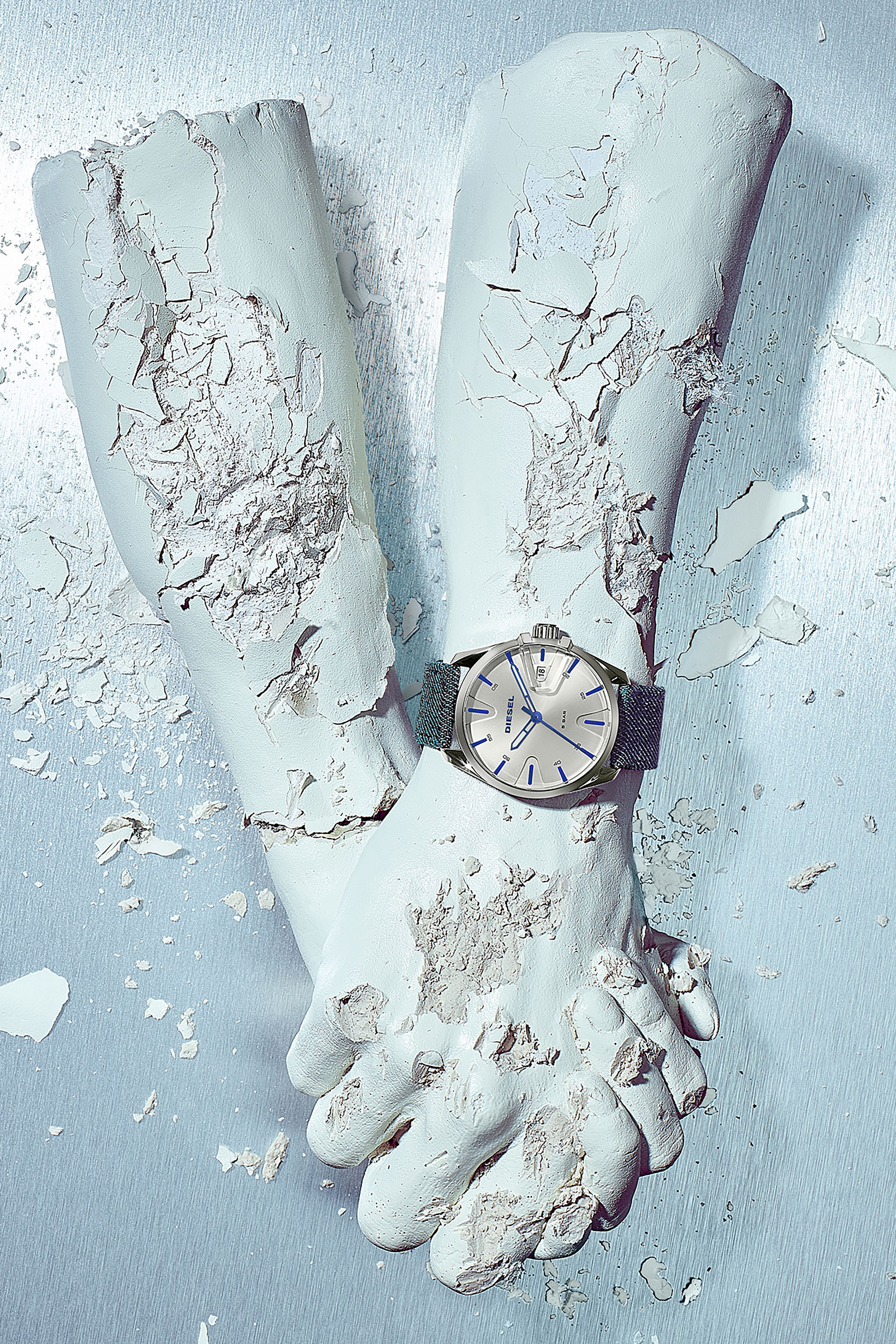 Diesel - DZ1891, MS9 montre à trois aiguilles en denim bleu Homme in Bleu - 3