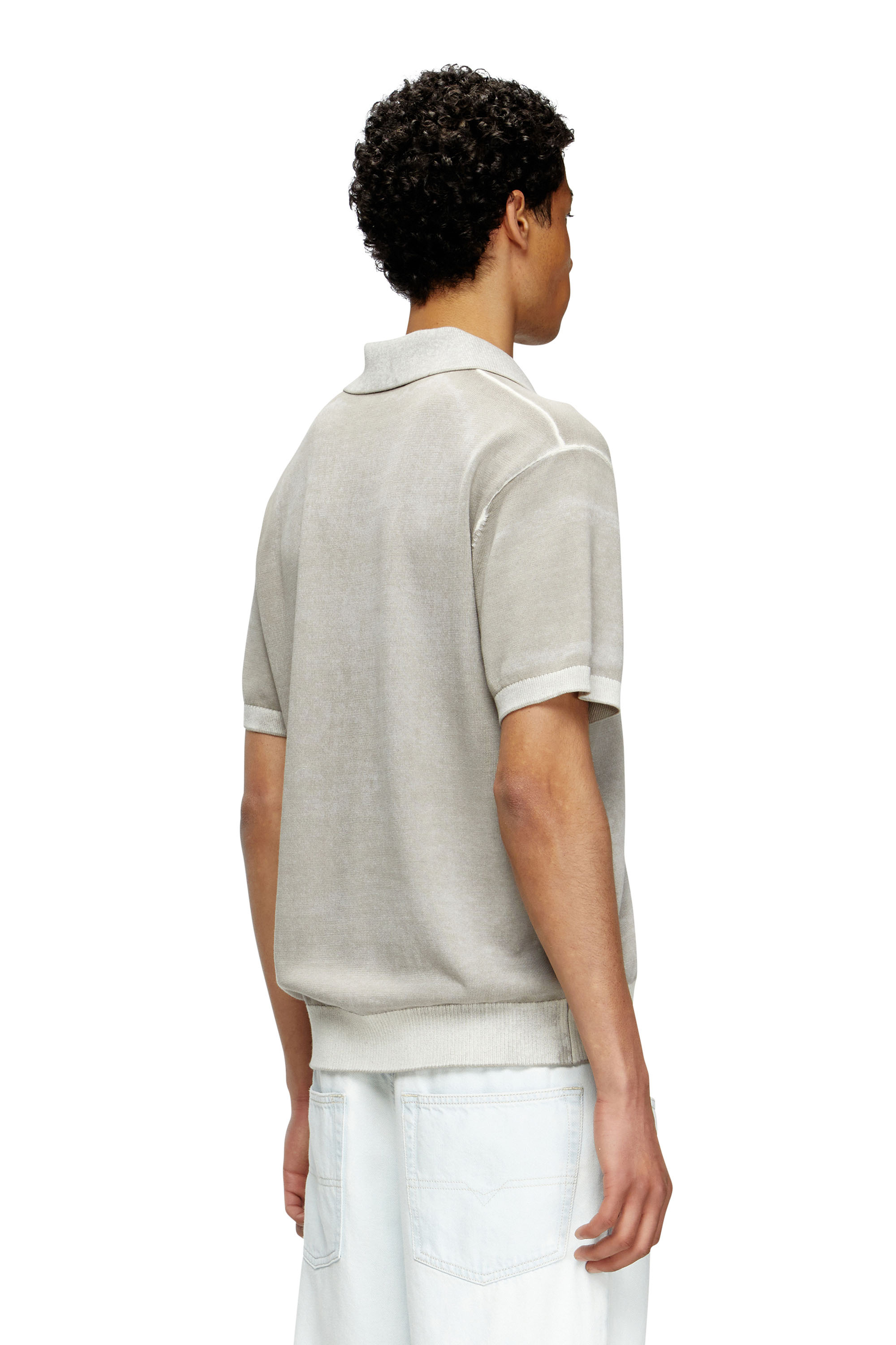 Diesel - K-LORENZO-SS, Pull polo à manches courtes avec imprimé inversé Homme in Gris - 4