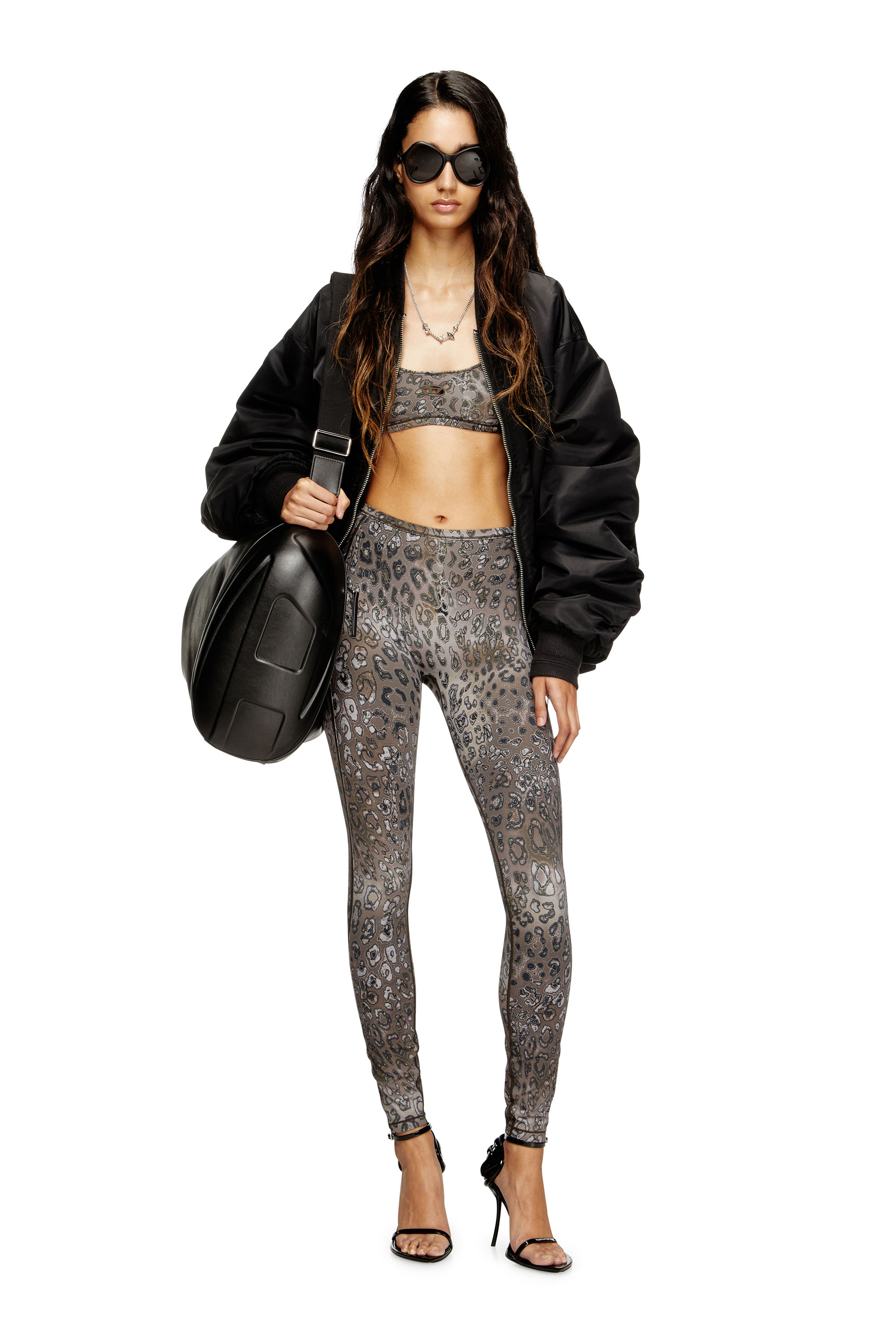 Diesel - CHELSEA-UTLT, Soutien-gorge de sport en nylon avec imprimé léopard Femme in Marron - 6