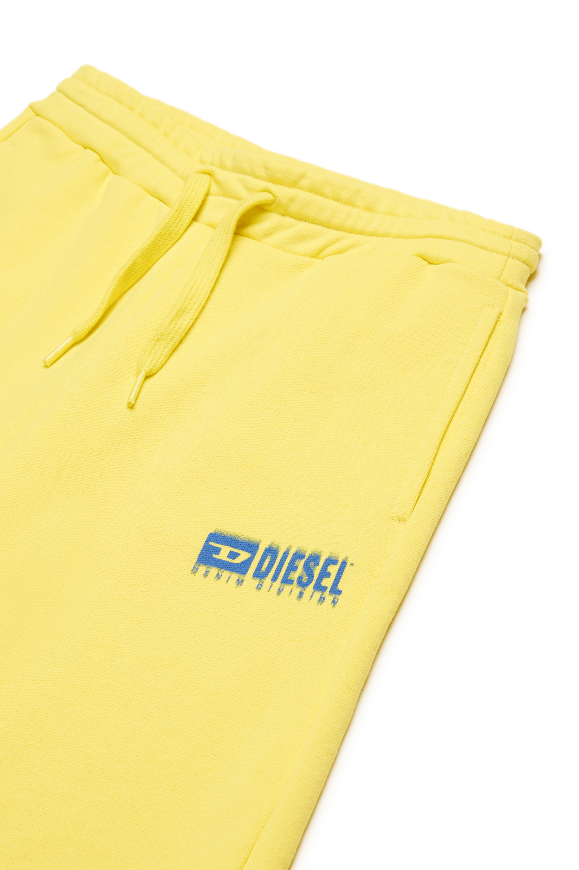 PBASESHORT, Jaune