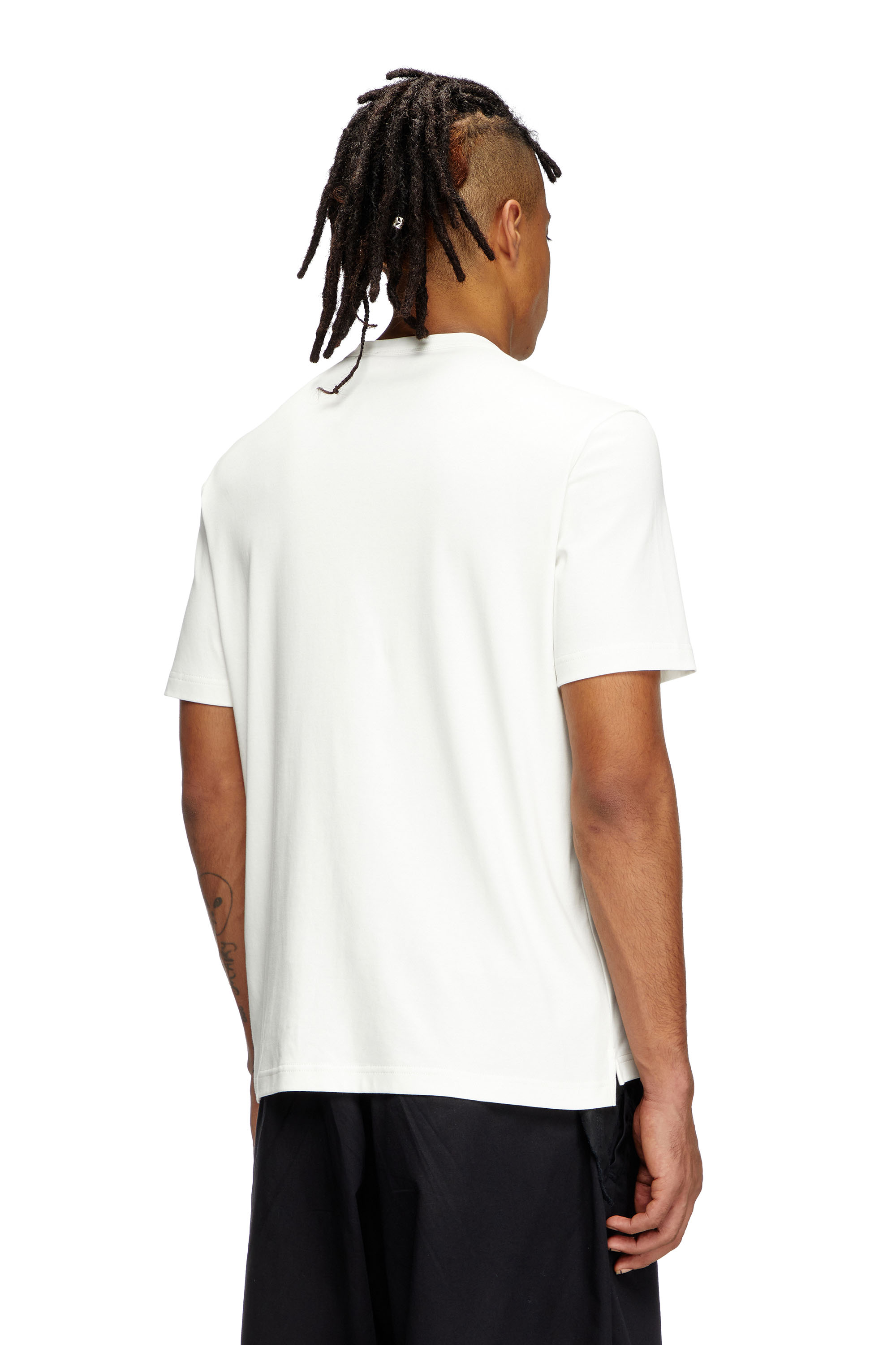 Diesel - T-ADJUST-SLITS-R17, T-shirt avec broderie à logo ton sur ton Homme in Blanc - 4