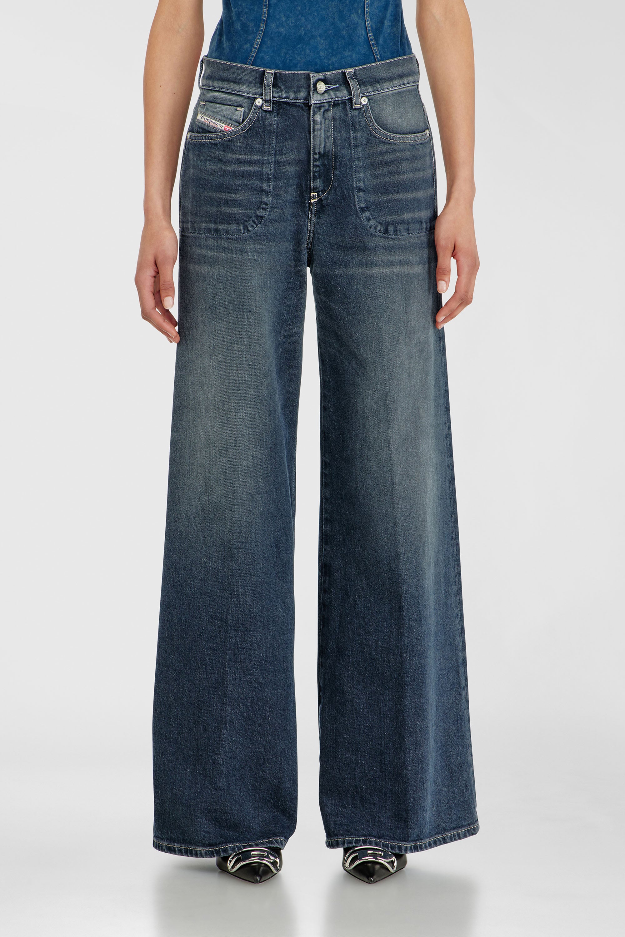 Diesel - Flare Jeans 1978 D-Akemi 007EI Femme, Bleu Fonc&eacute; - Image 1