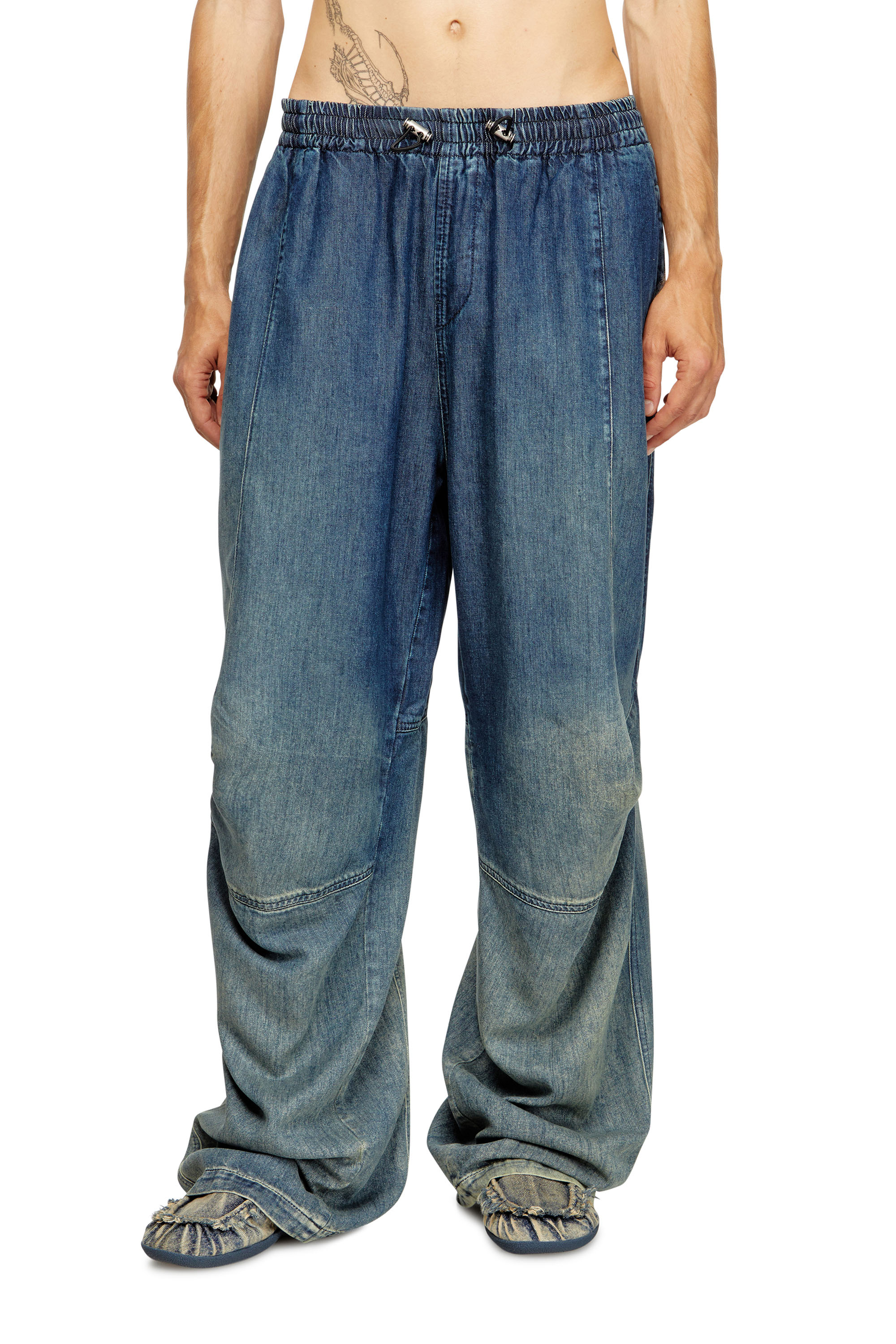 Diesel - Relaxed Jeans D-Pari 068TC Homme, Bleu Foncé - Image 1