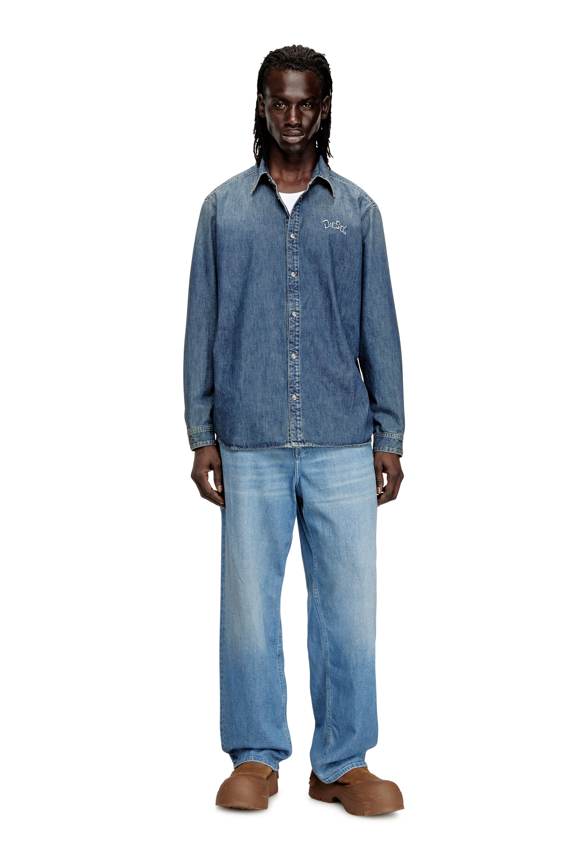 Diesel - D-SIMPLY-S15, Chemise en denim avec emblème brodé Homme in Bleu - 2