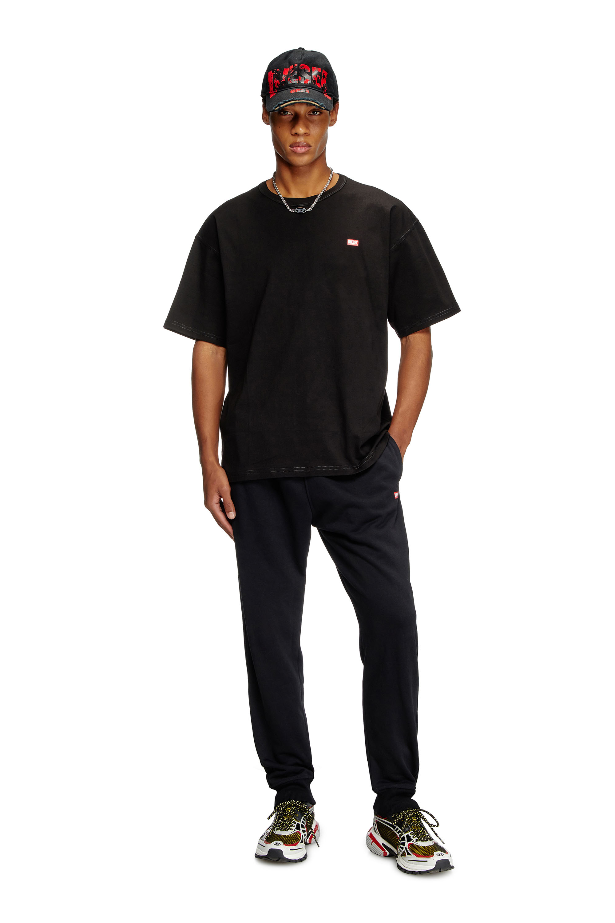 Diesel - T-BOXT-R30, T-shirt avec petit logo Homme in Noir - 1