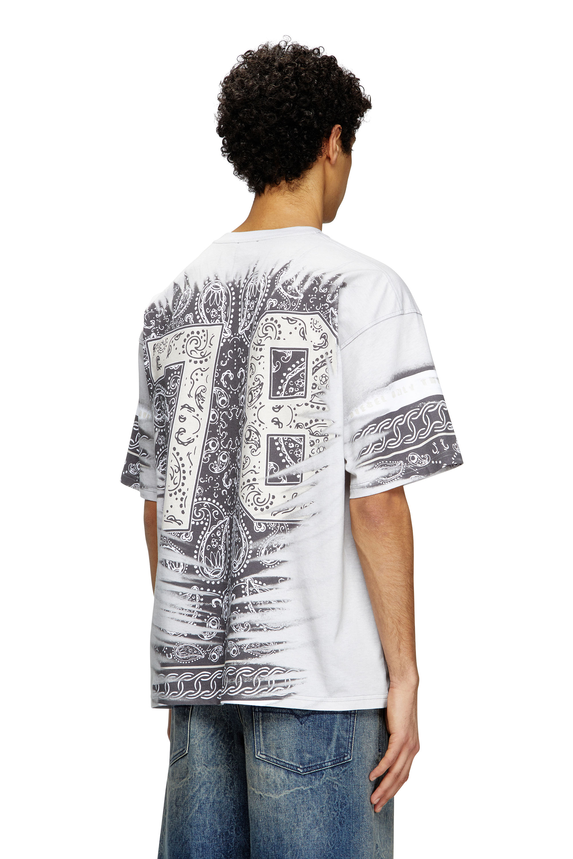 Diesel - T-BOXT-78-R1, T-shirt avec imprimé bandana 78 Homme in Blanc - 4