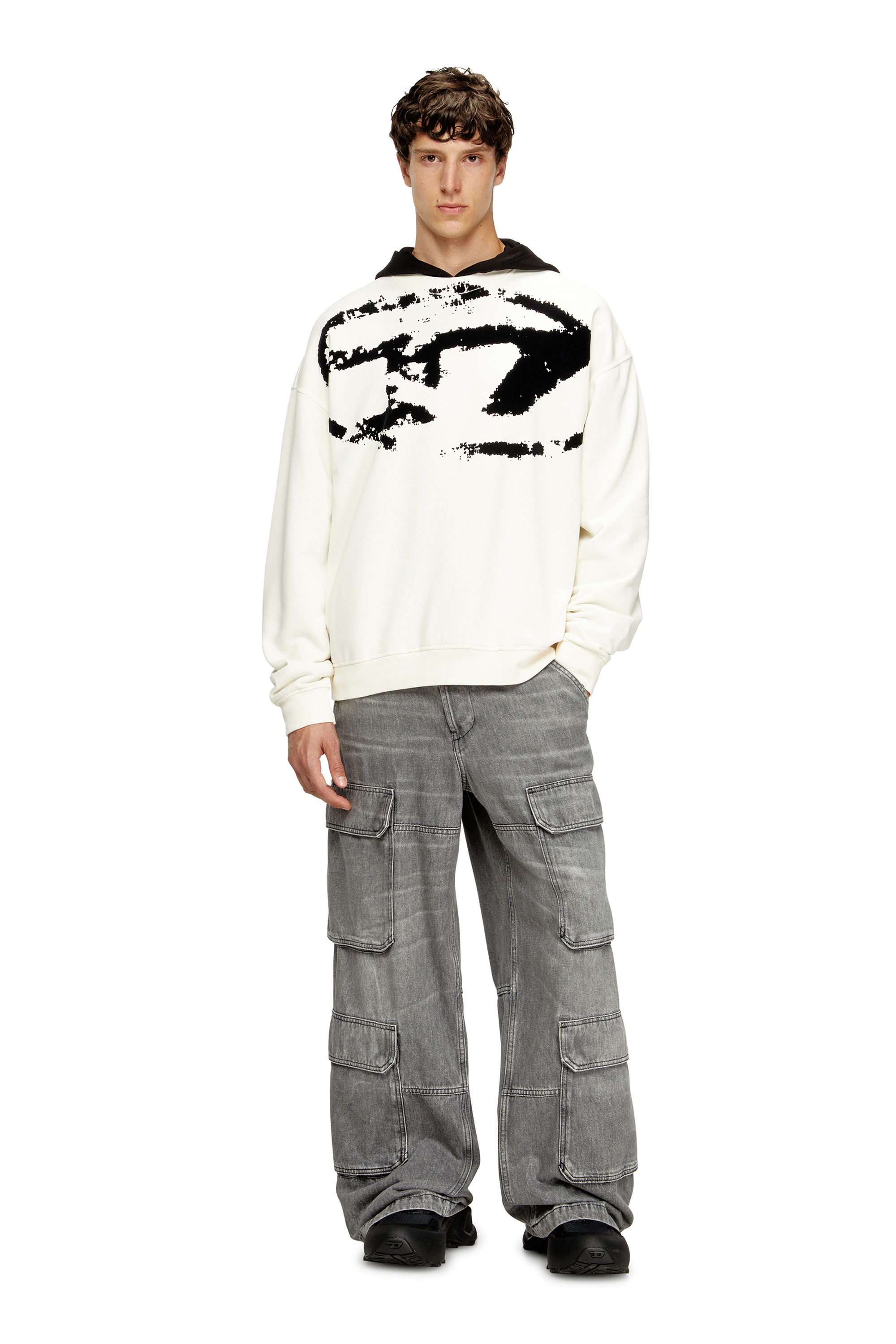 Diesel - S-BOXT-N5, Sweat-shirt avec logo floqué effet vieilli Homme in Blanc - 1