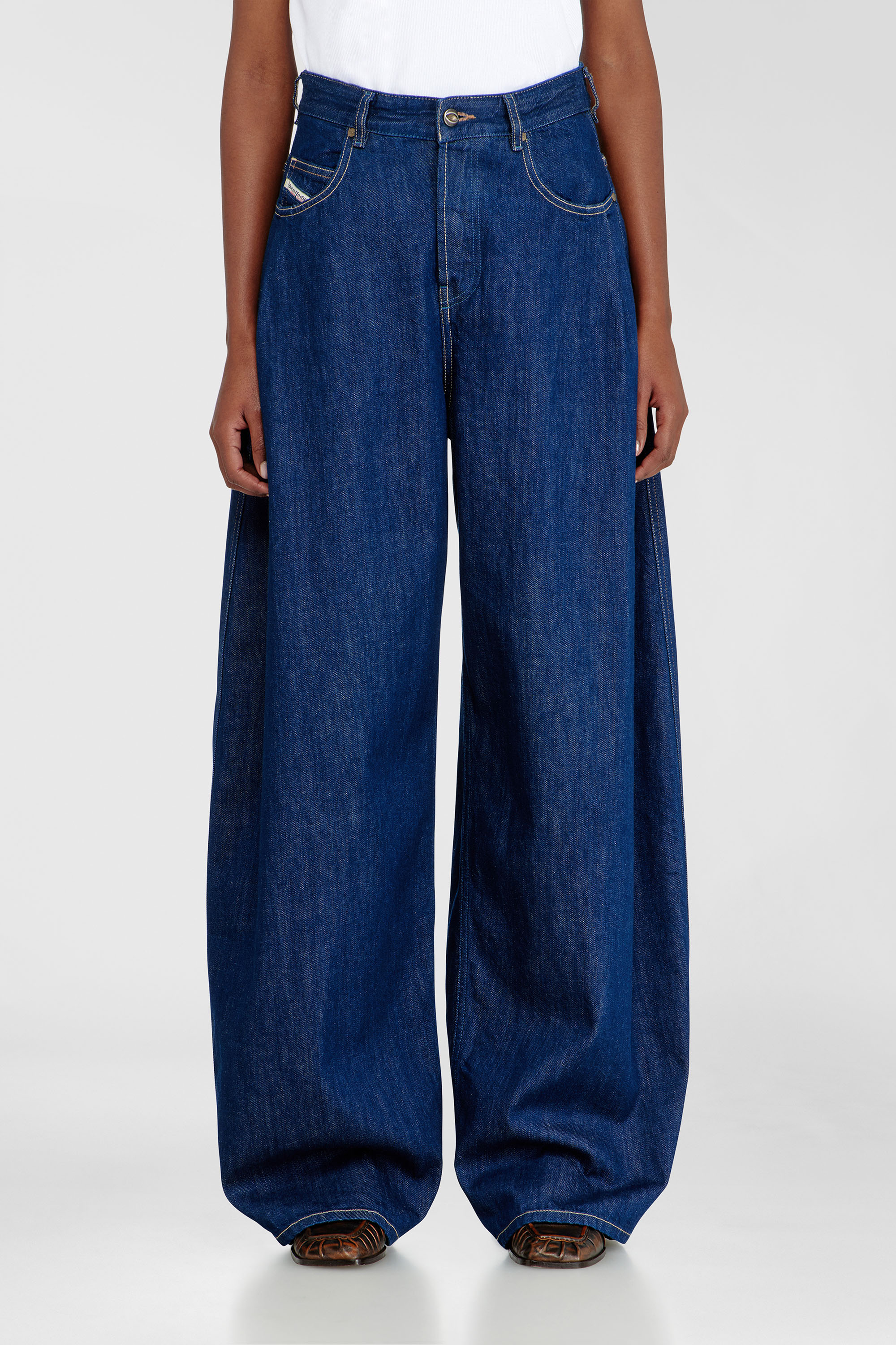 Diesel - Relaxed Jeans 1987 D-Khelz 09Q09 Femme, Bleu Fonc&eacute; - Image 1