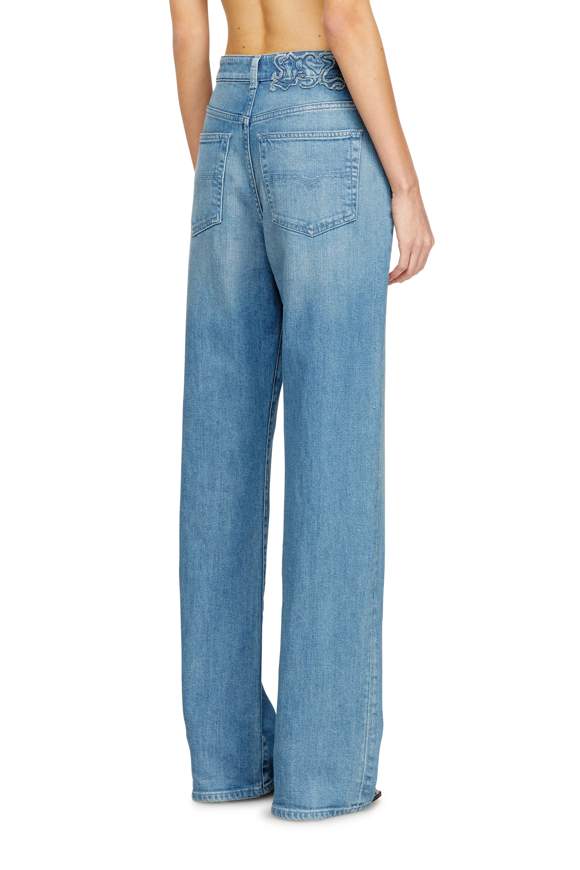 Diesel - Regular Jeans 1971 D-Sent 09Q18 Femme, Bleu Clair - Image 2