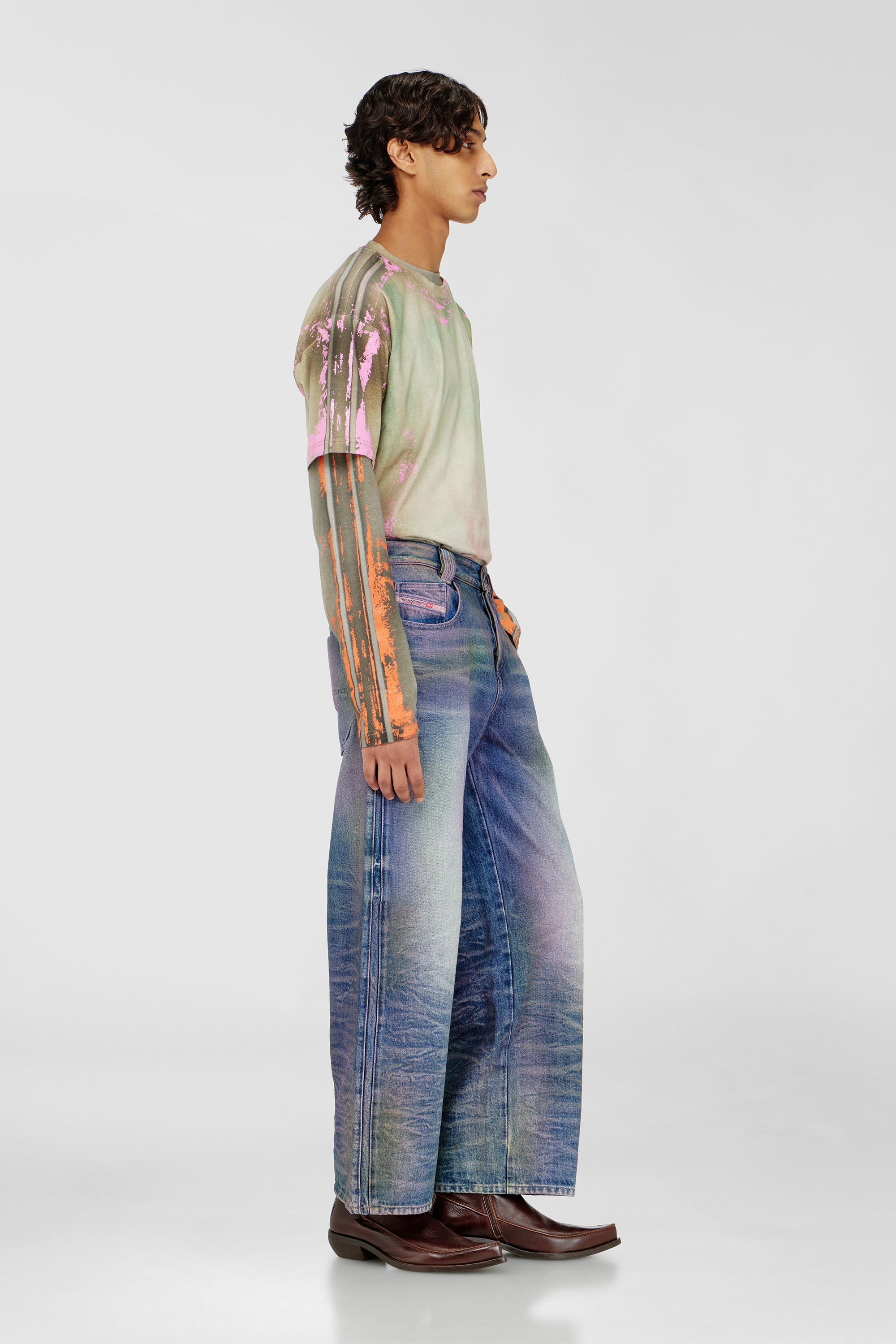 Diesel - Relaxed Jeans 1982 D-Hakou 007FW Mixte, Bleu moyen - Image 2