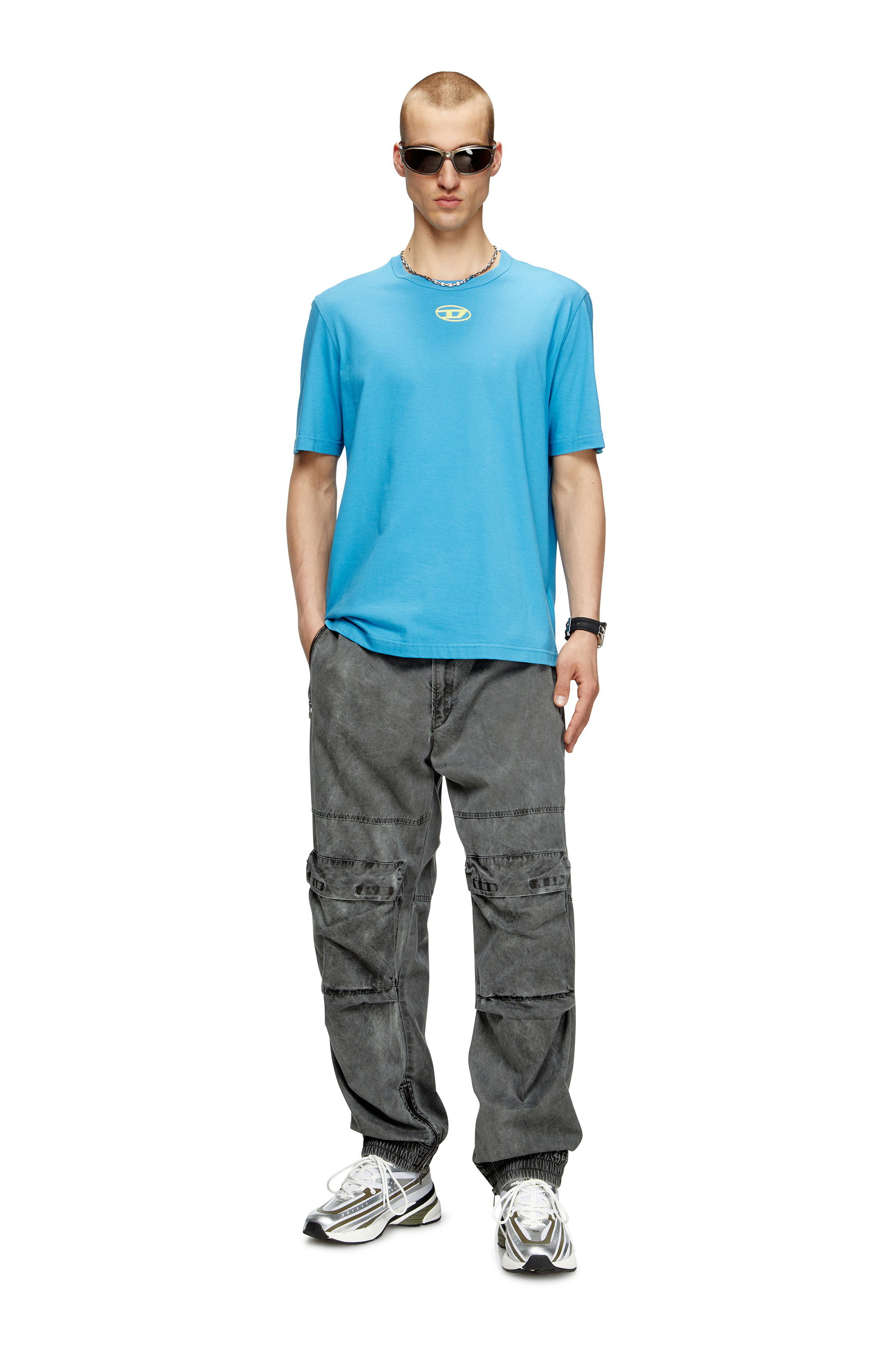 Diesel - T-ADJUST-OD, T-shirt avec logo Oval D métallisé Homme in Bleu - 1