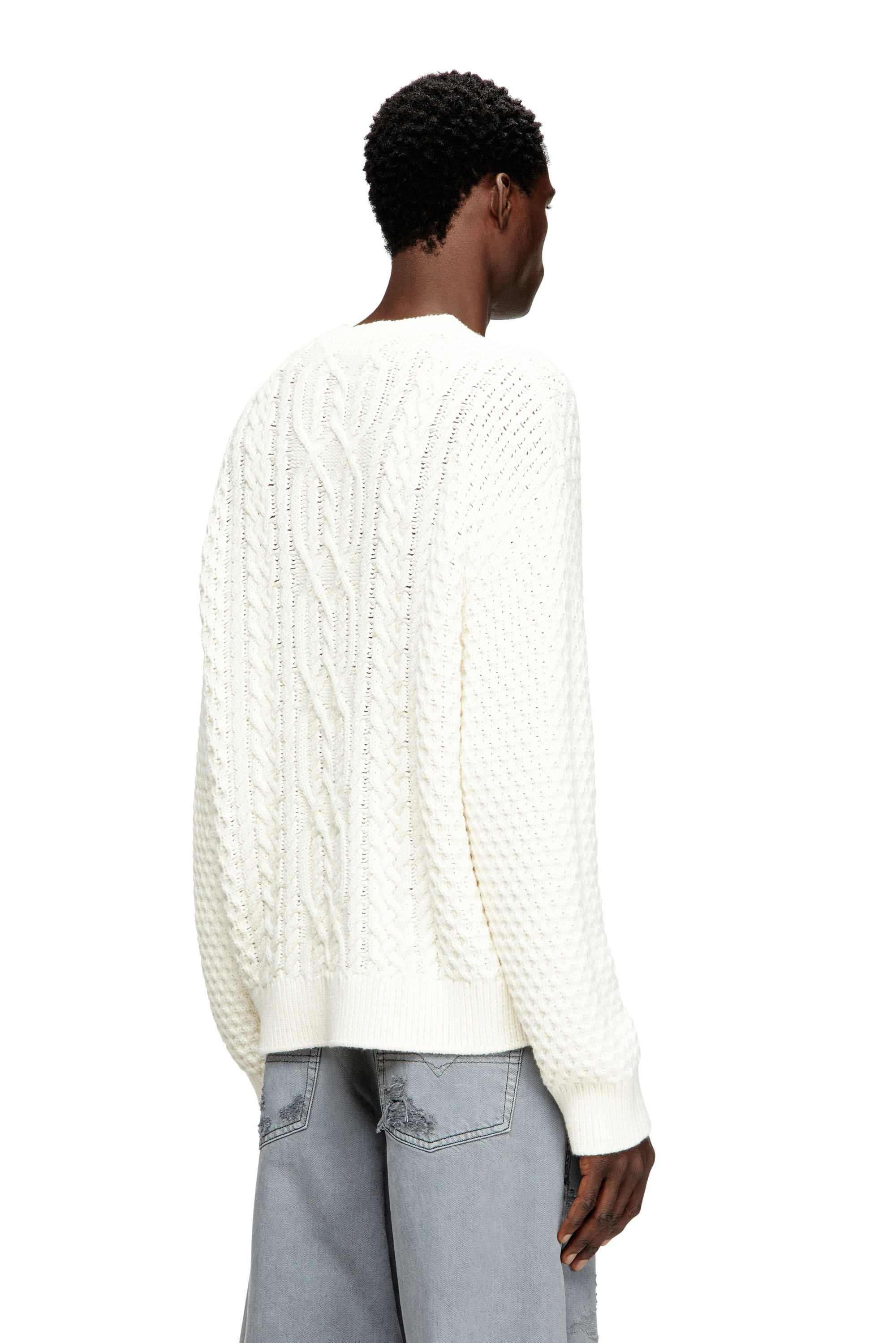 Diesel - K-AUBIN, Cable-knit jumper with Diesel logo Homme in Blanc - 4