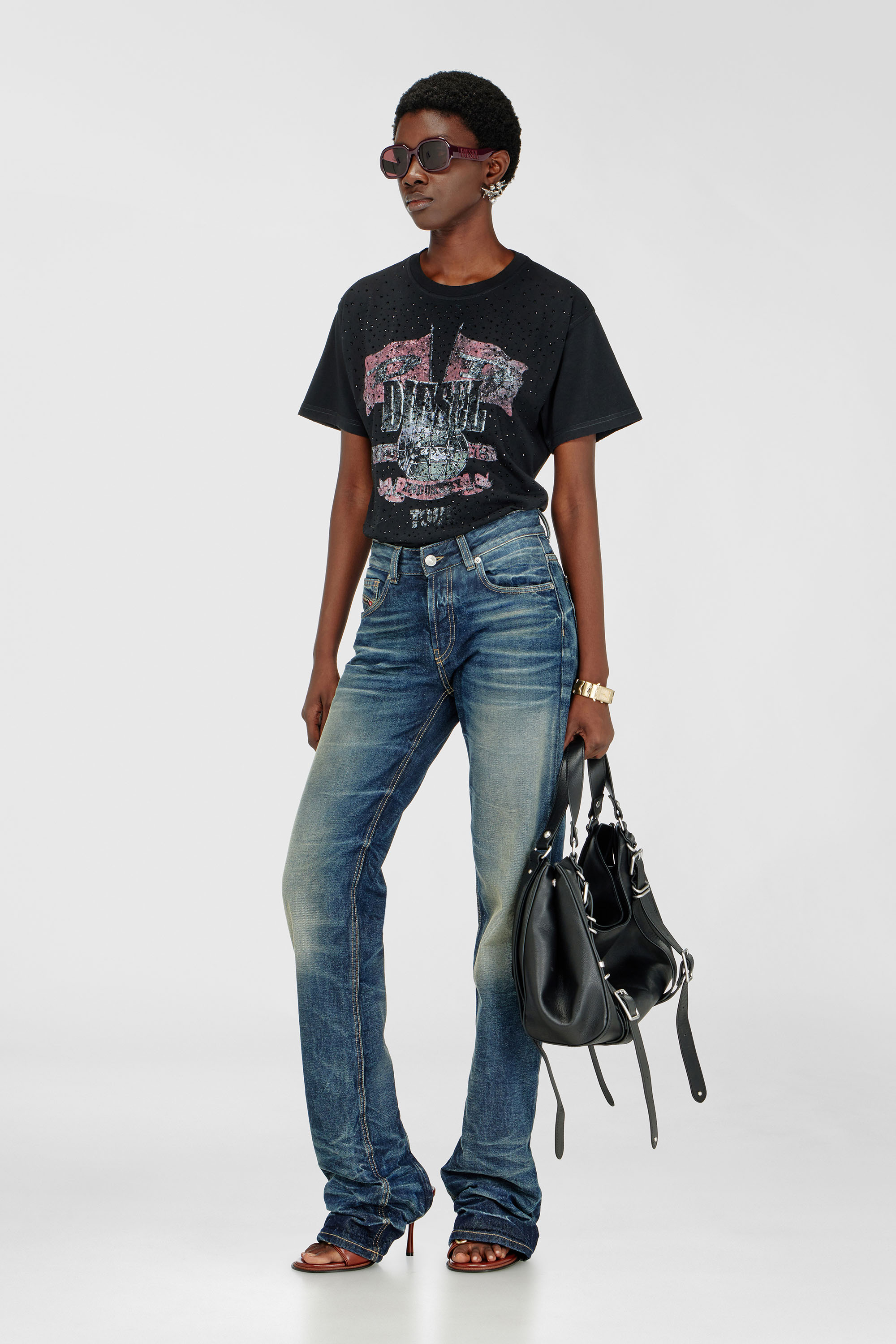 Diesel - T-MARLY, T-shirt avec graphismes de concert et cristaux Femme in Noir - 1
