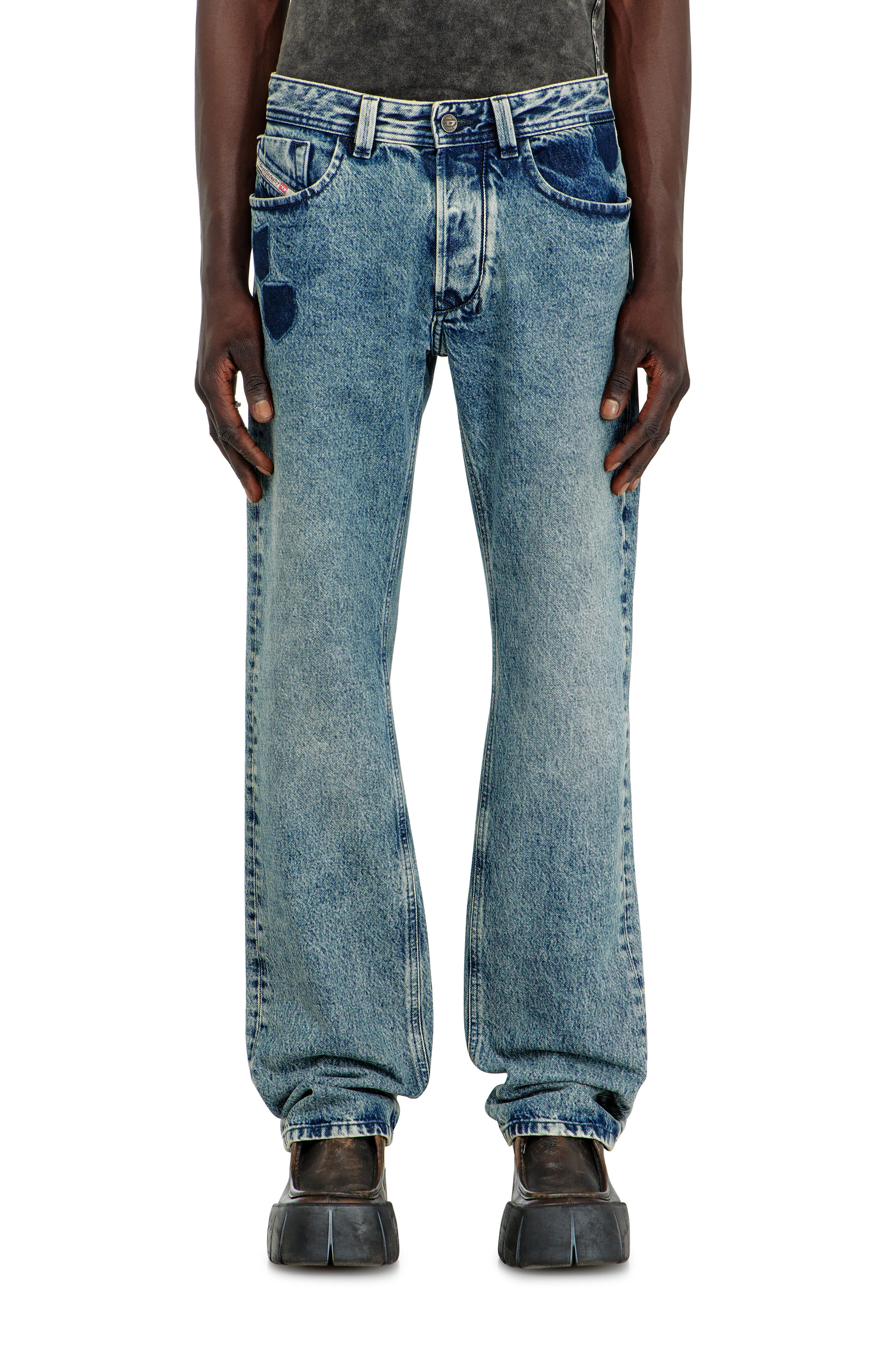 Diesel - Regular Jeans 1985 Larkee 0IFBV Homme, Bleu moyen - Image 4