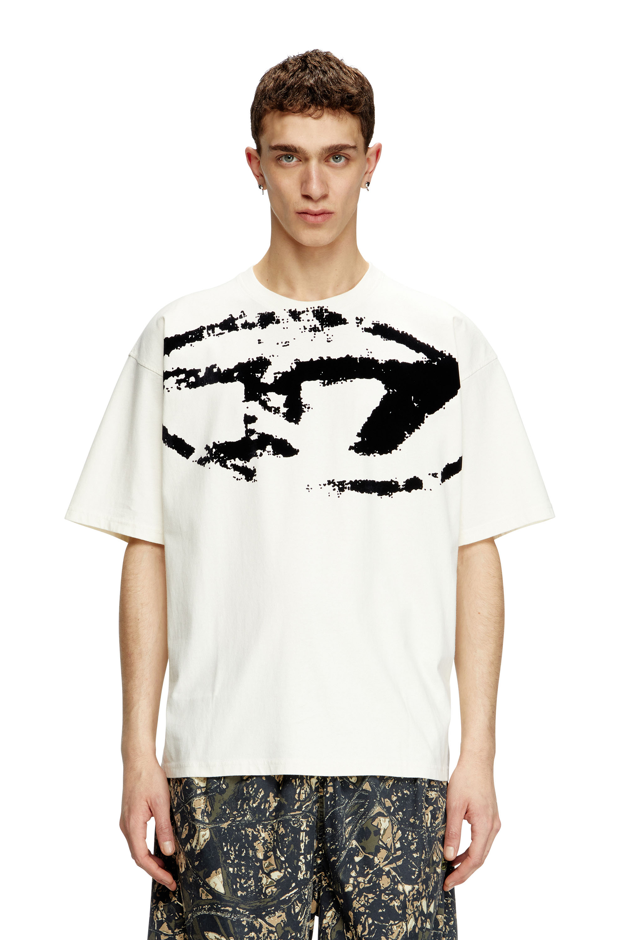 Diesel - T-BOXT-N14, T-shirt avec logo floqué effet vieilli Homme in Polychrome - 3