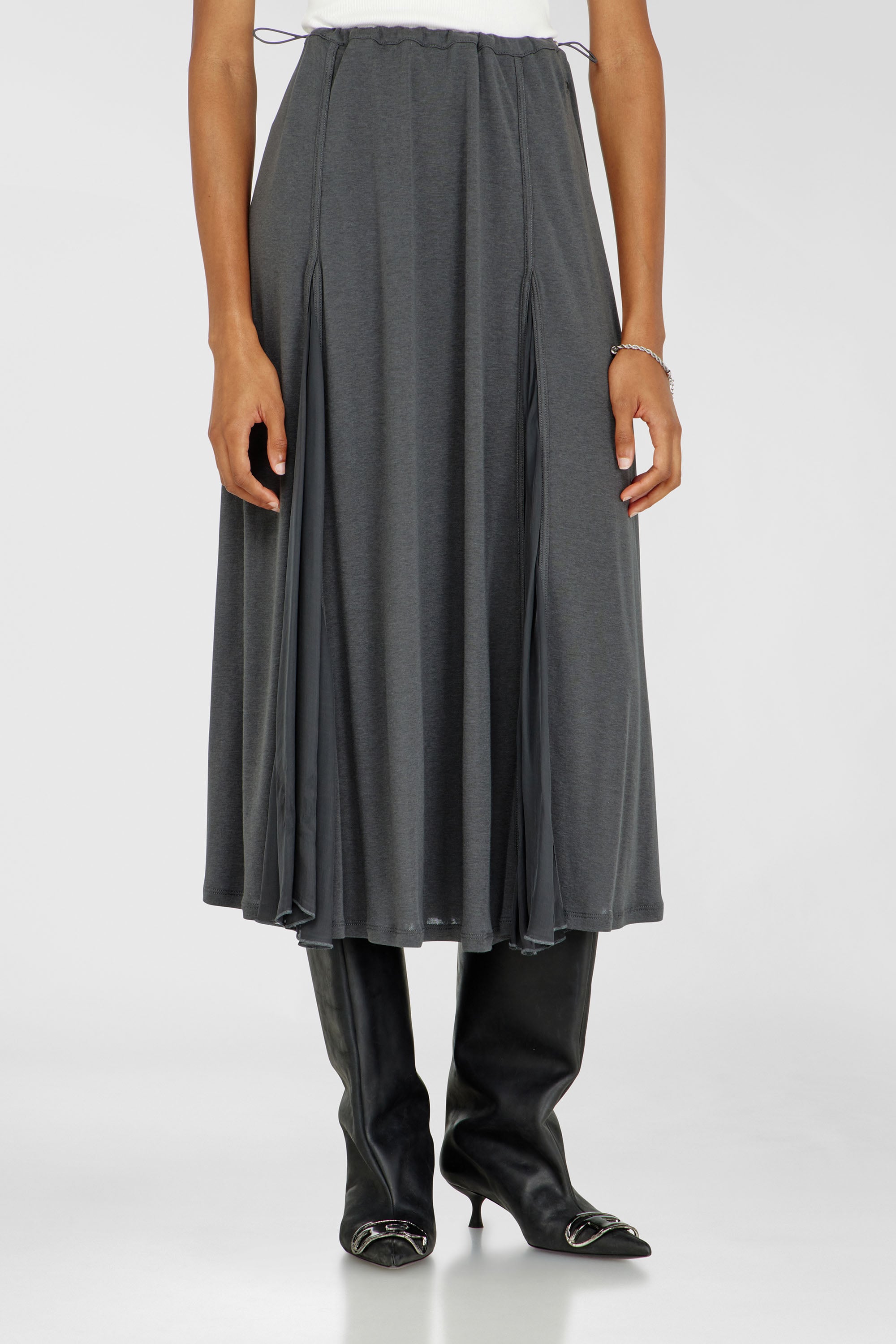 Diesel - O-LONGREI, Jupe midi en jersey c&ocirc;tel&eacute; et chiffon Femme in Gris - 1