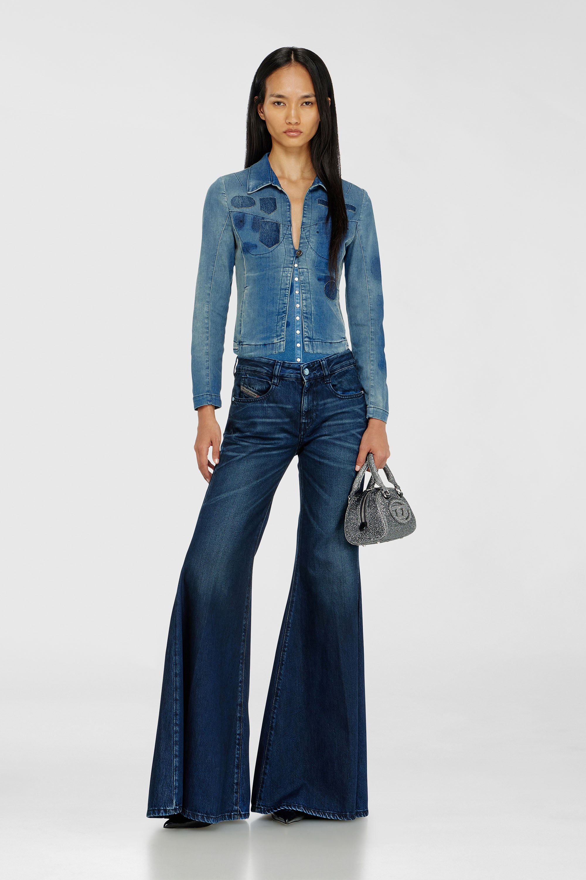 Diesel - Flare Jeans 1970 D-Bleess 09N21 Femme, Bleu Fonc&eacute; - Image 1