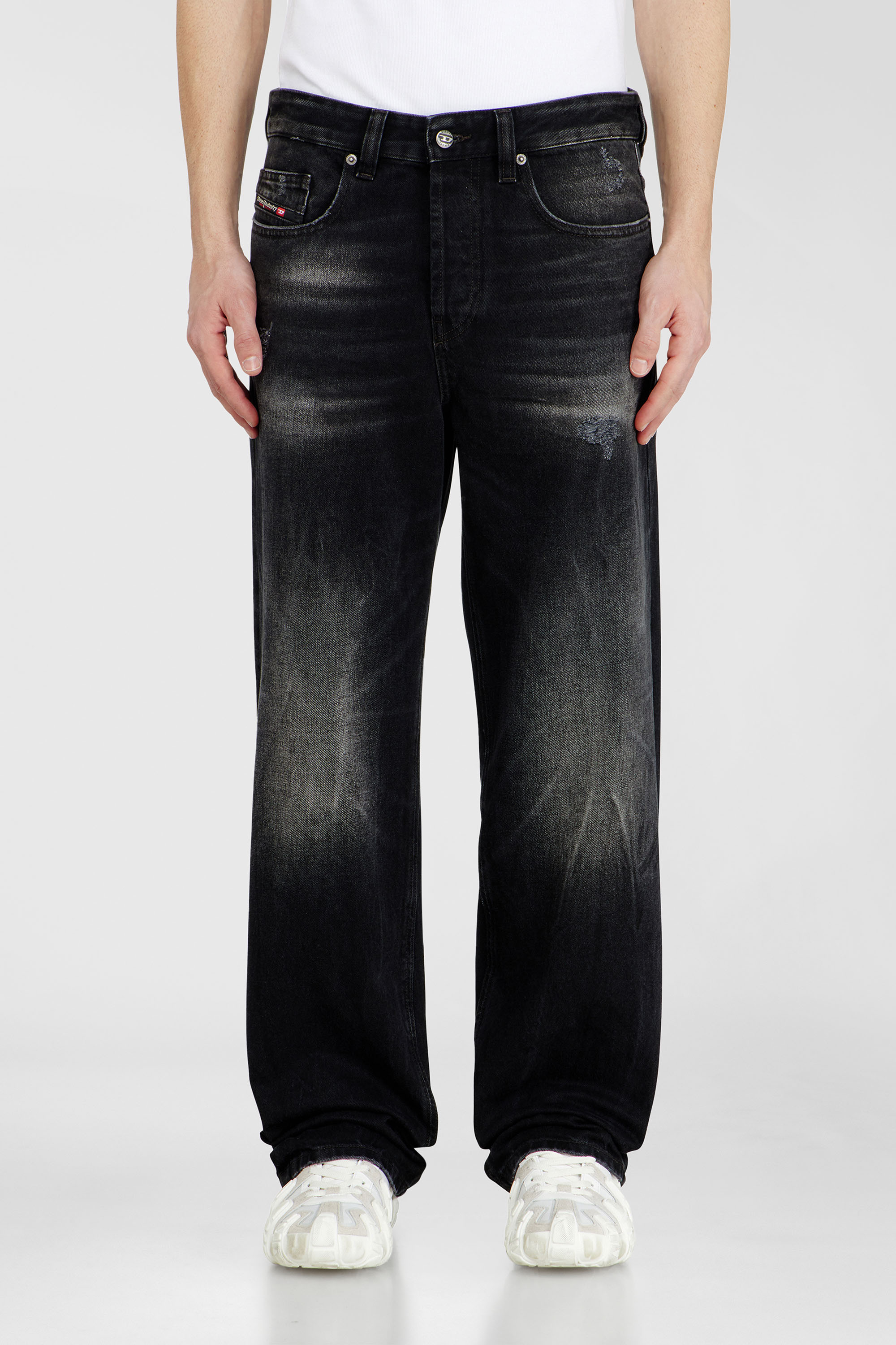 Diesel - Relaxed Jeans 2001 D-Macro 0BEBB Homme, Noir - Image 4