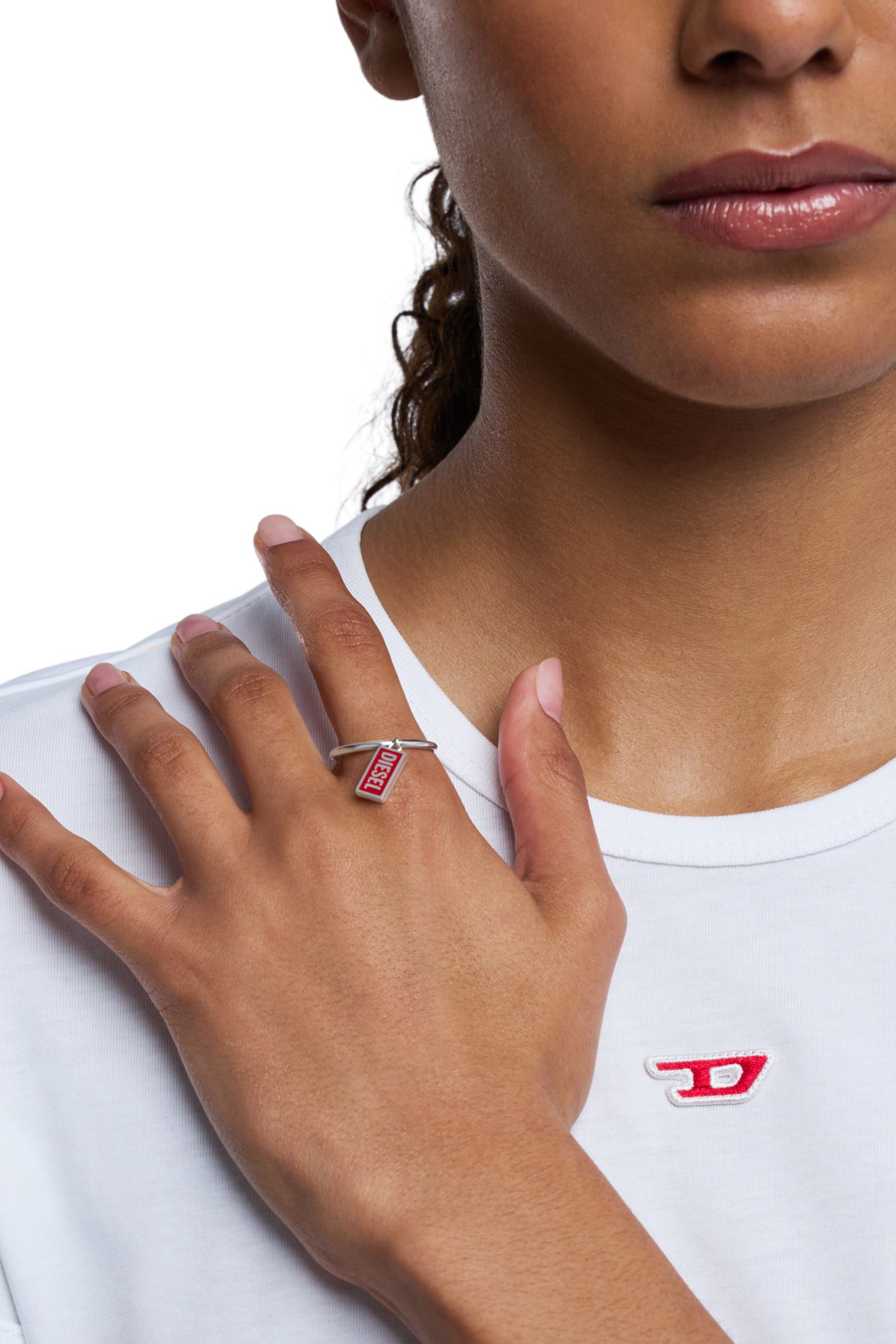 Diesel - DX1618931 JEWELLERY, Bague avec breloque logo en acier inoxydable Mixte in Rouge - 4