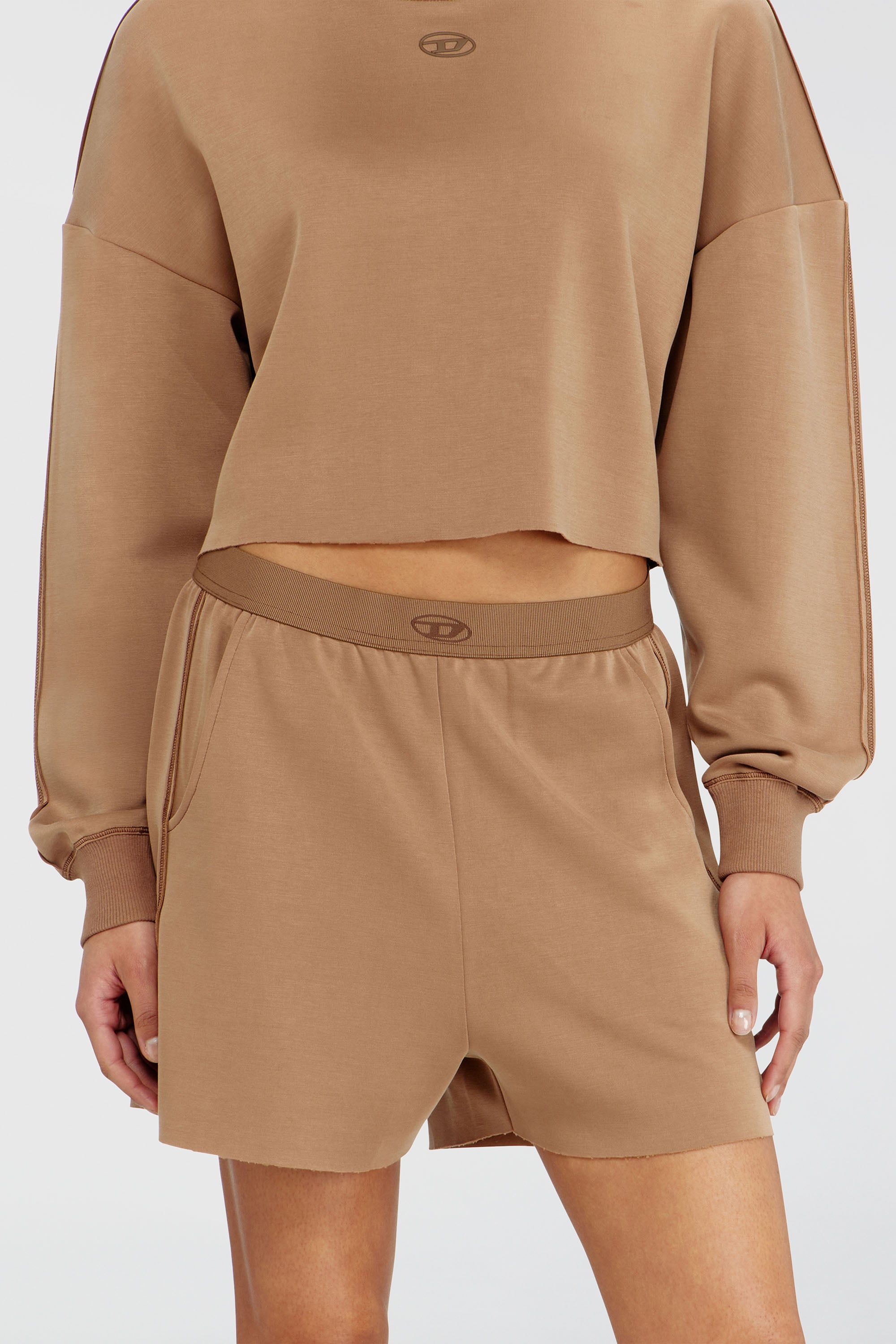 Diesel - MARTHA-UTLT, Short en scuba stretch l&eacute;ger Femme in Marron - 1