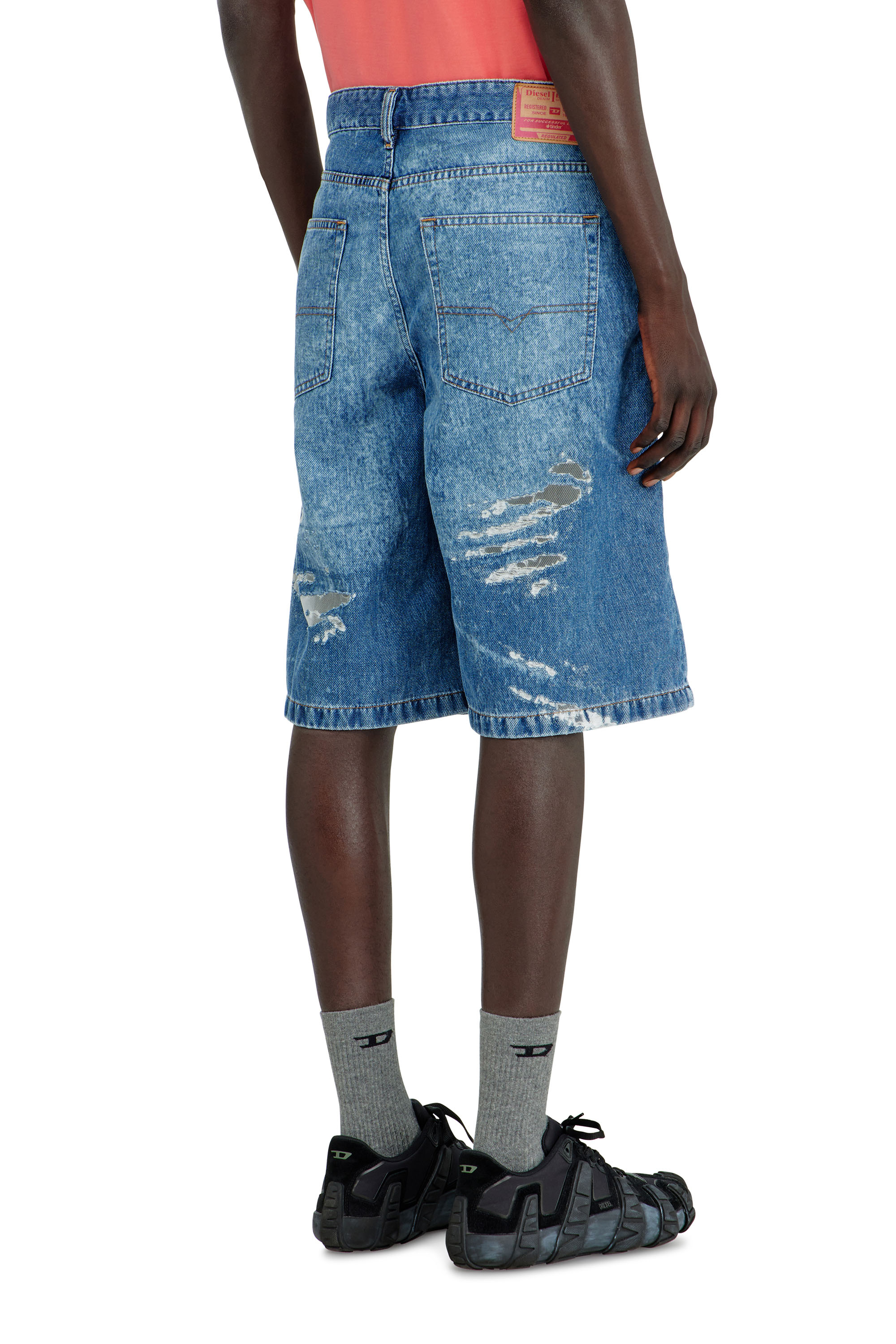 Diesel - PR-DE-SIRE-SHORT, Short en denim devor&eacute; Mixte in Bleu - 3