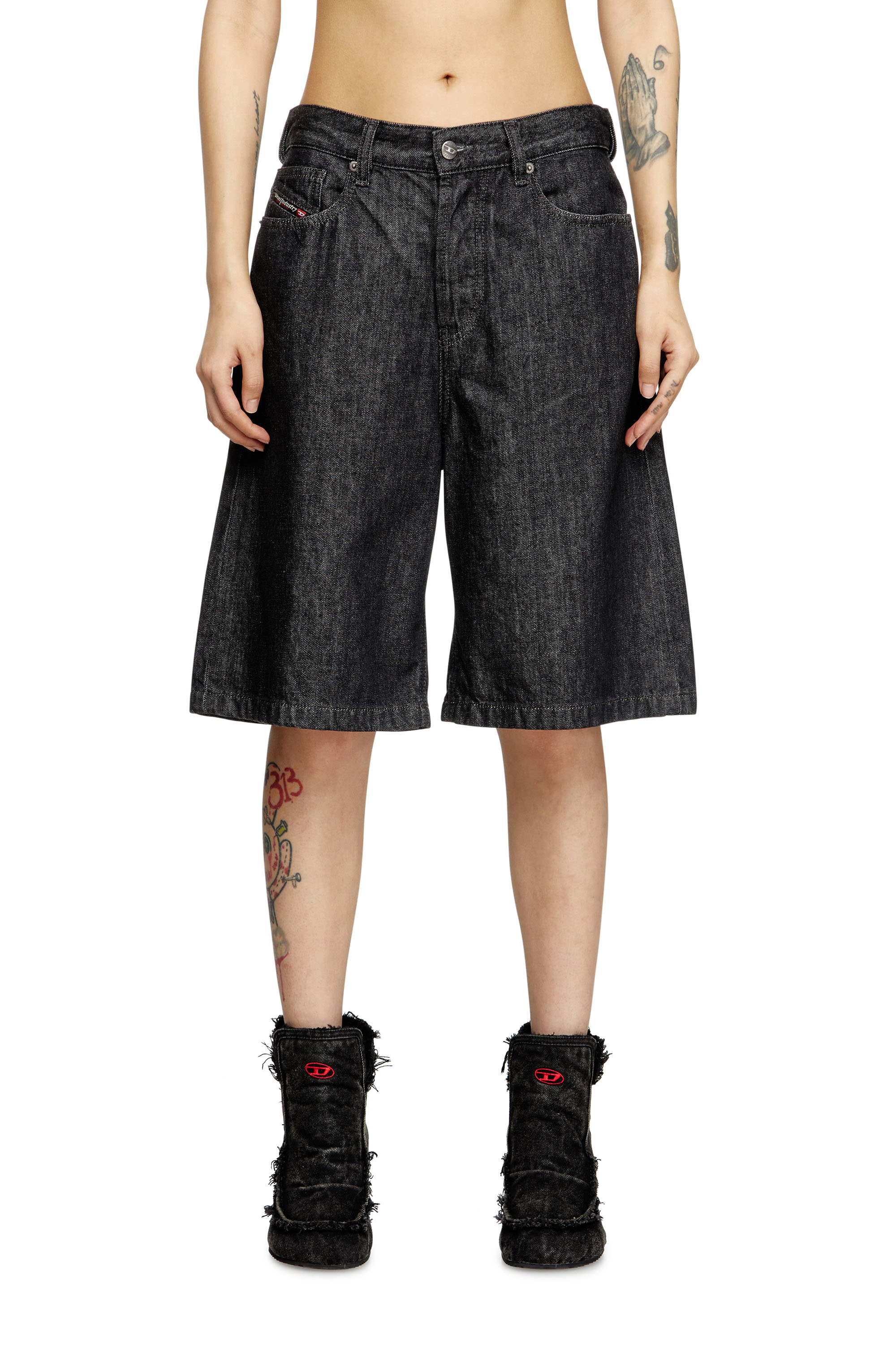 Diesel - DE-SIRE-SHORT, Short en denim rinse-wash Femme in Noir - 1