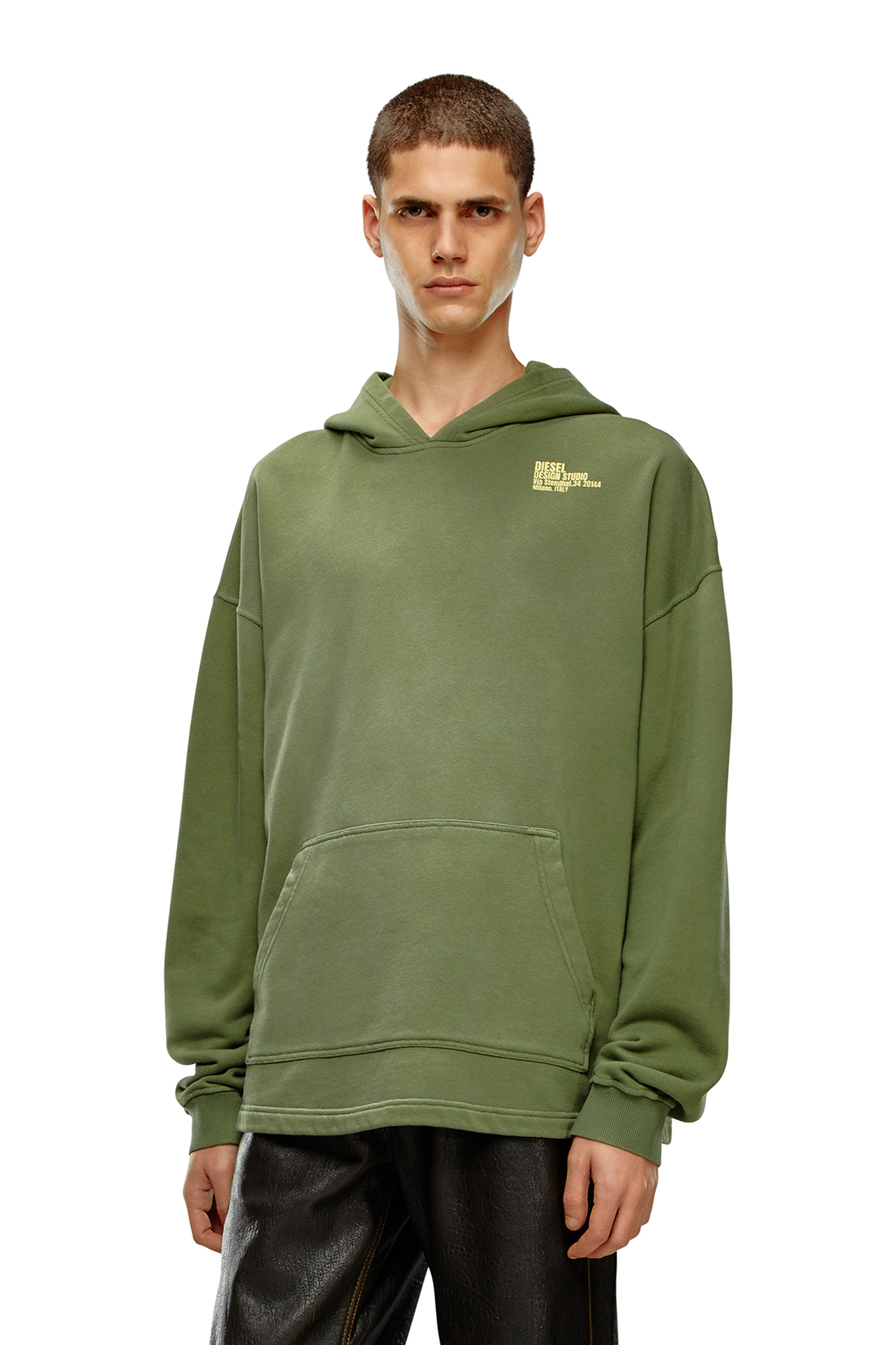 Diesel - S-BUNT-HOOD, Sweat-shirt à capuche avec imprimé Diesel Design Studio Homme in Vert - 1