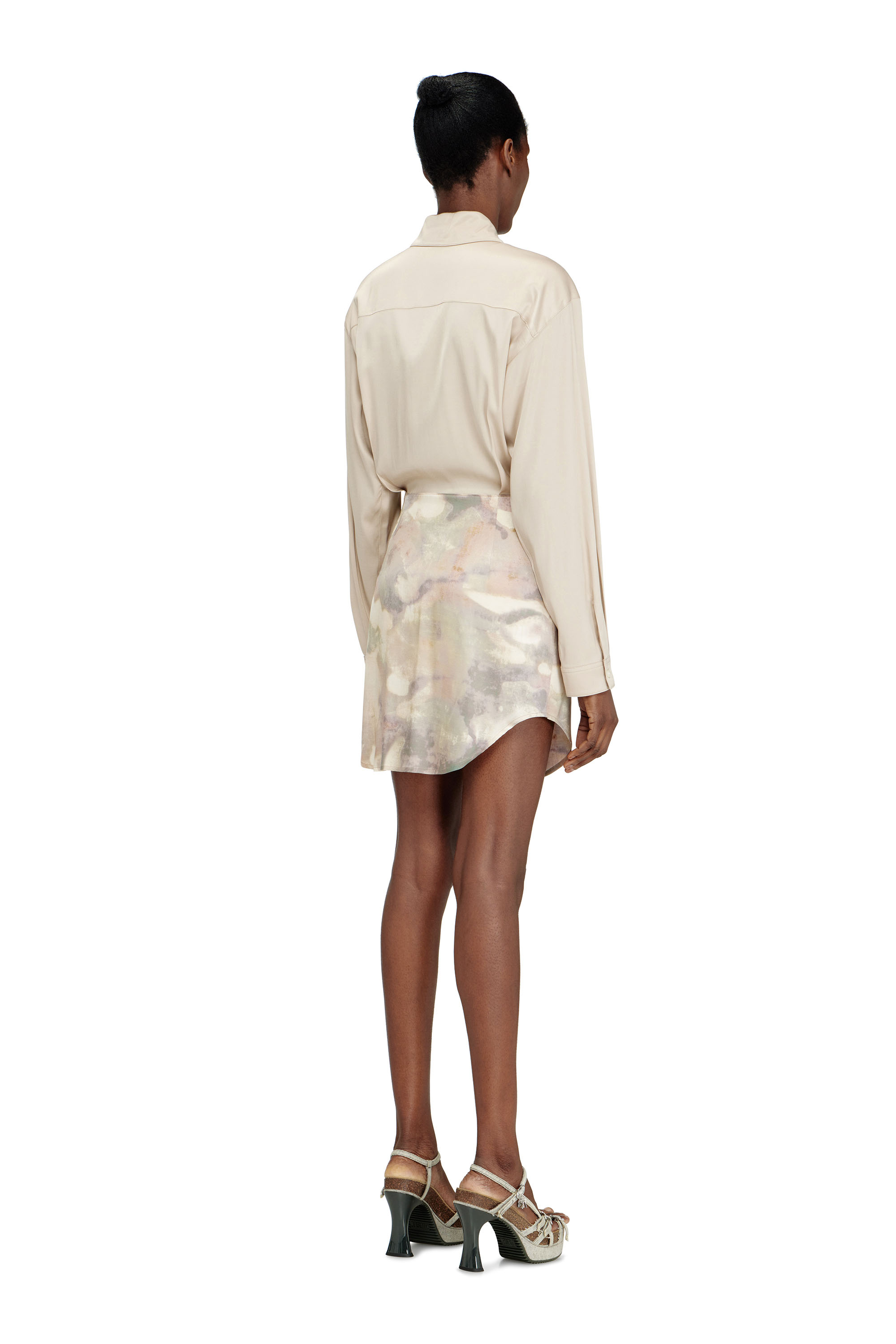 Diesel - D-ELTA-MINI, Robe courte en satin avec haut nou&eacute; Femme in Beige - 3