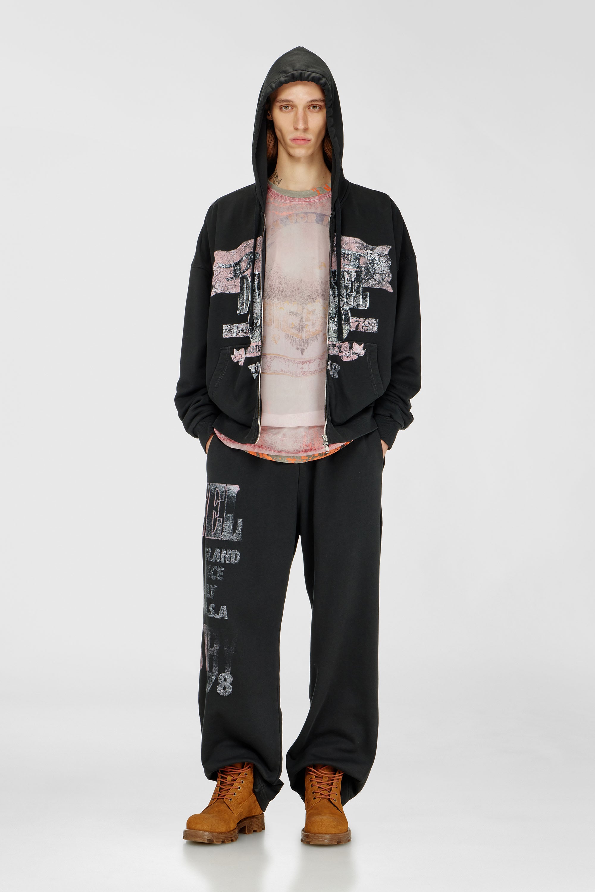 Diesel - S-WILL-ZIP, Sweat &agrave; capuche zipp&eacute; avec motifs concert Homme in Noir - 2