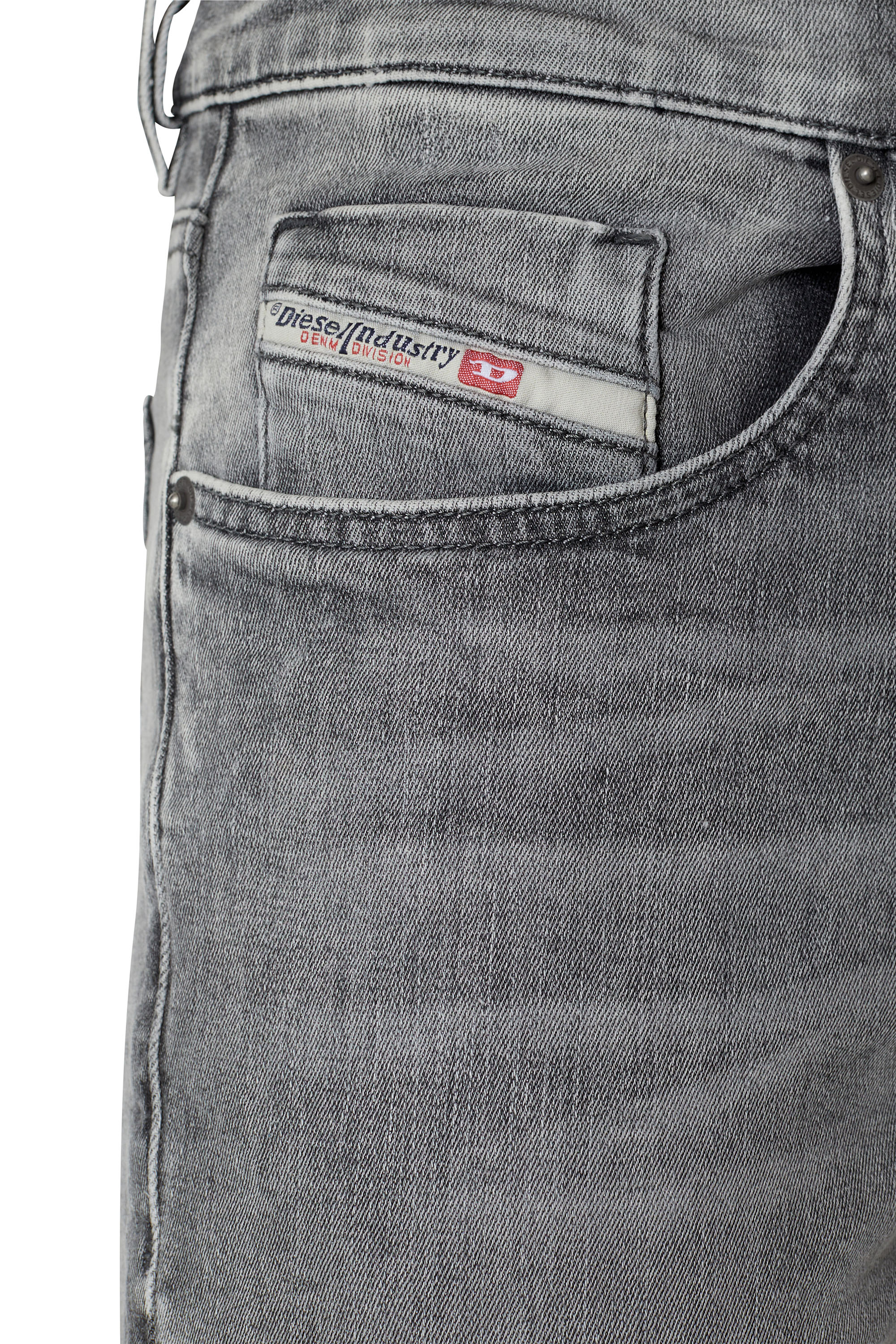 Diesel - D-Strukt JoggJeans® 09D53 Slim, Noir/Gris foncé - Image 3