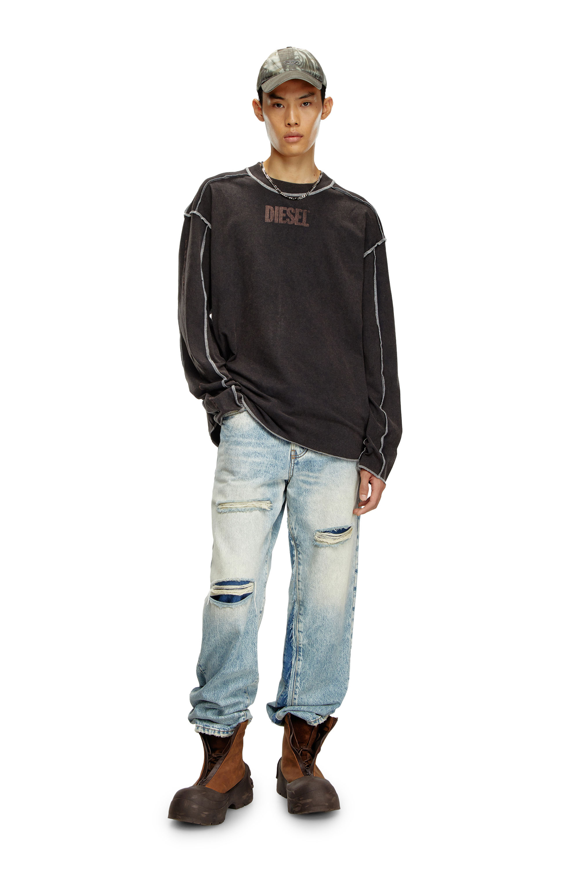 Diesel - T-CRAOR-LS, T-shirt à manches longues avec effet « inside-out » Homme in Gris - 2