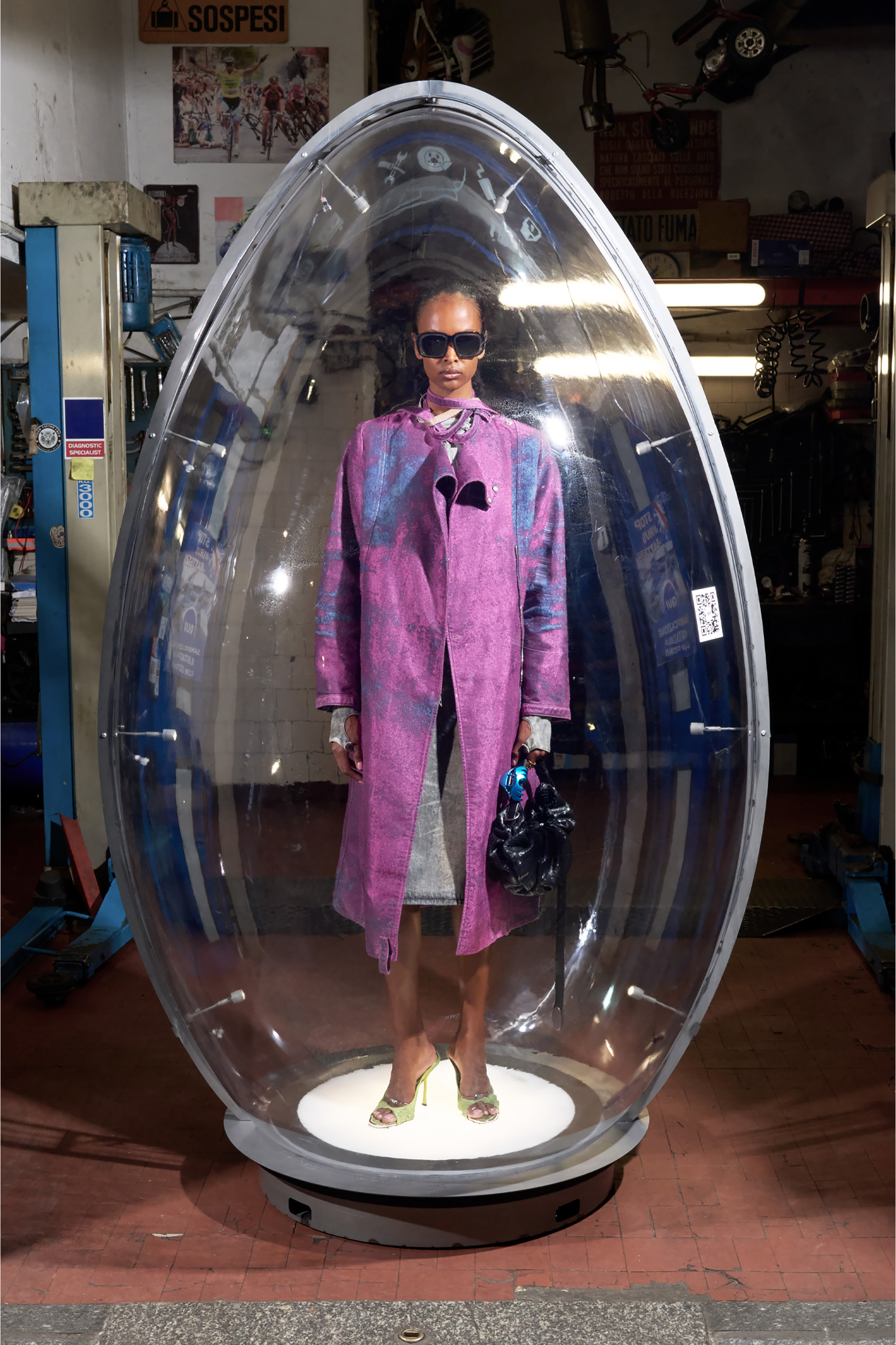 Diesel - DE-DELGAR-FSI, Manteau en denim satin color&eacute; Femme in Violet - 6