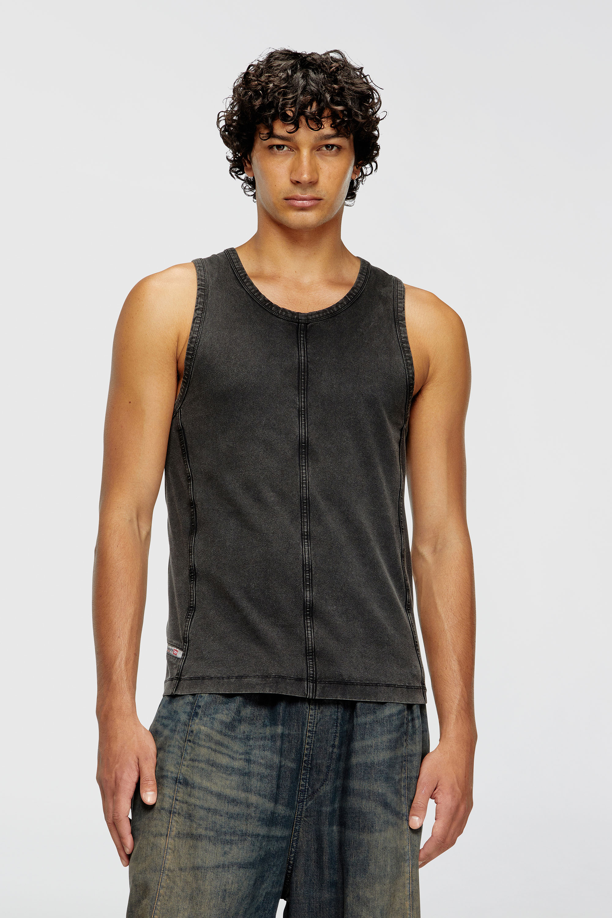 Diesel - T-MELY-SL, D&eacute;bardeur en jersey effet denim Homme in Noir - 1