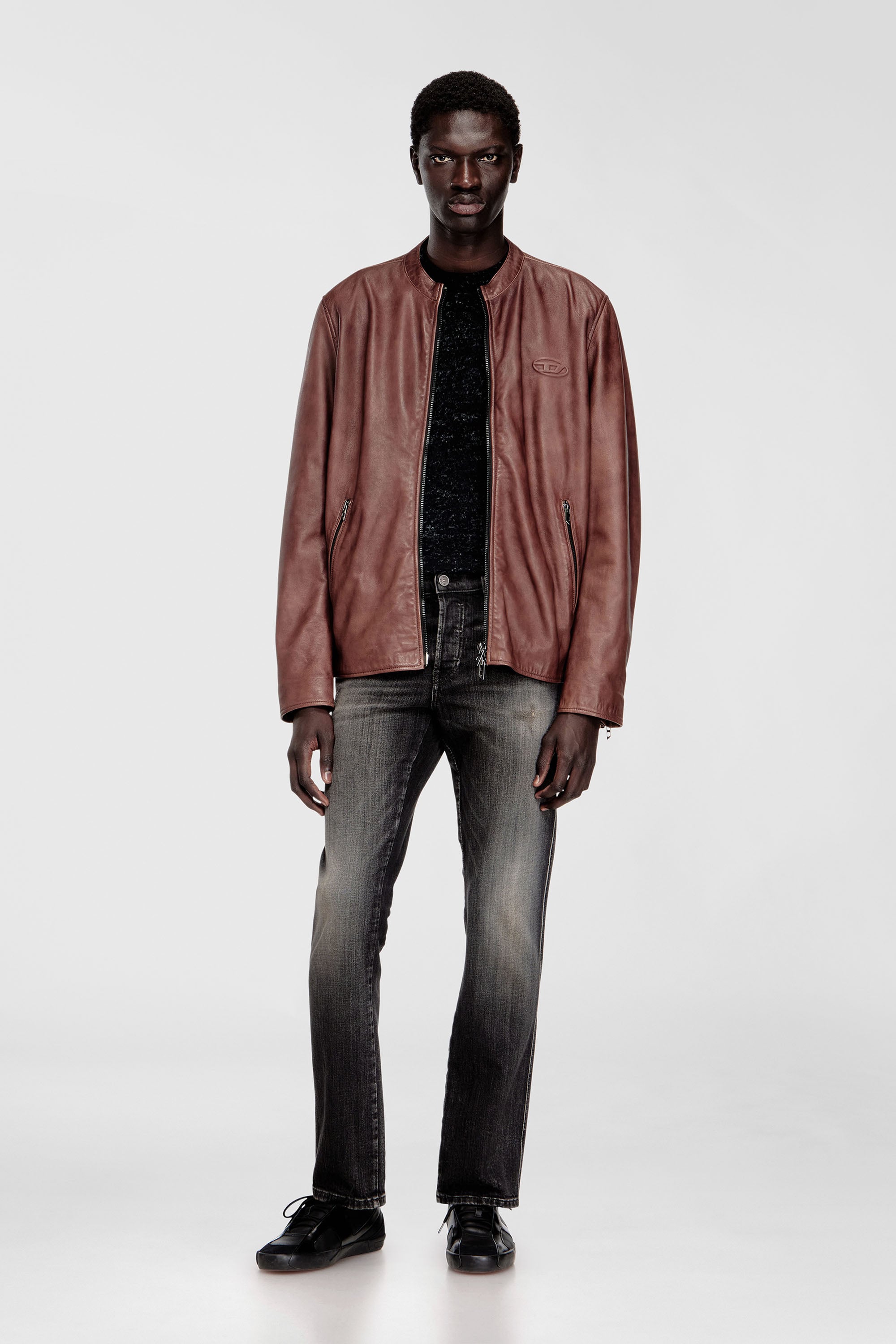 Diesel - Slim Jeans 1993 D-Vyl 0ADBU Homme, Noir - Image 1
