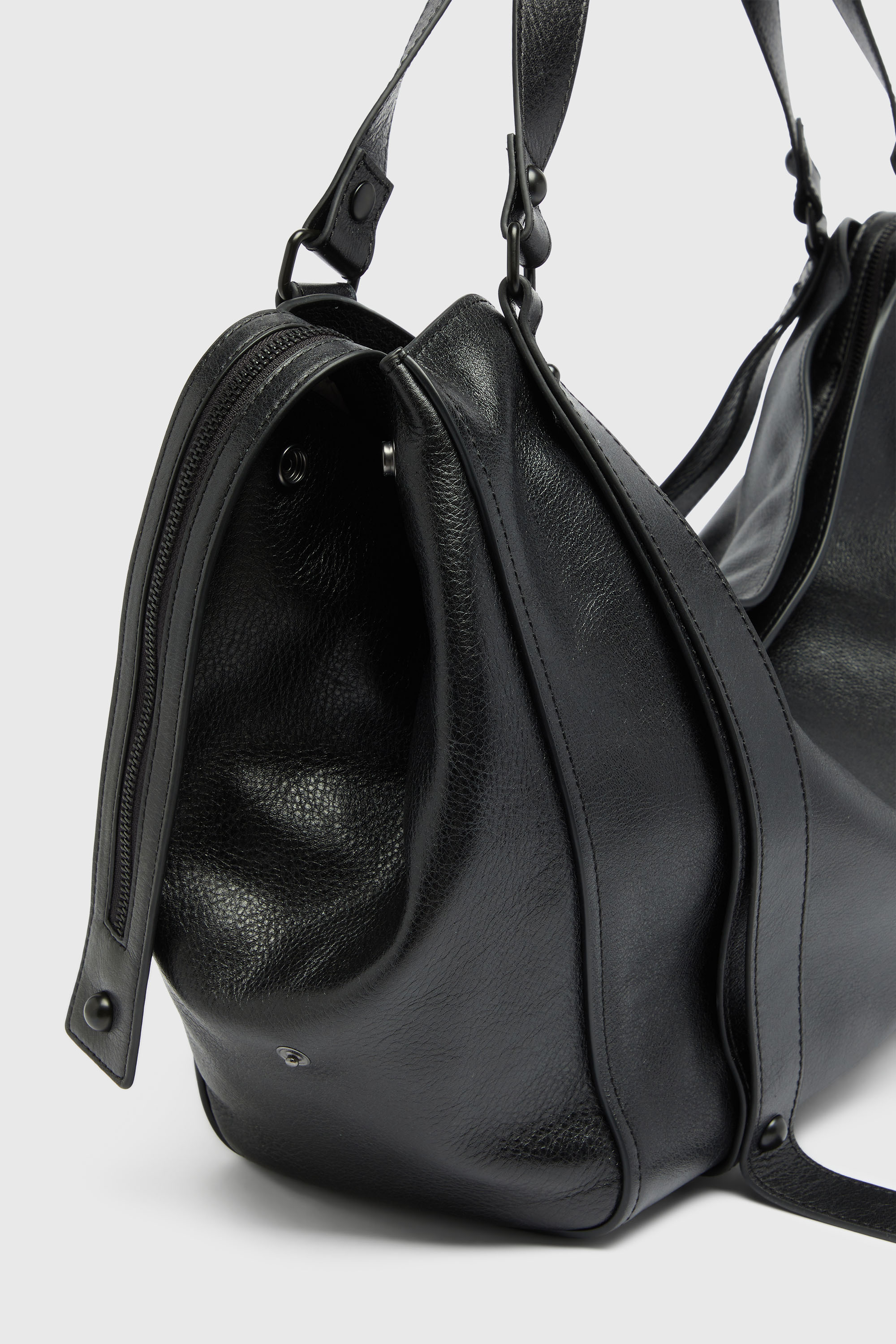 Diesel - D-ONE TOPHANDLE L, D-One-Sac large &agrave; poign&eacute;e sup&eacute;rieure en cuir Mixte in Noir - 6