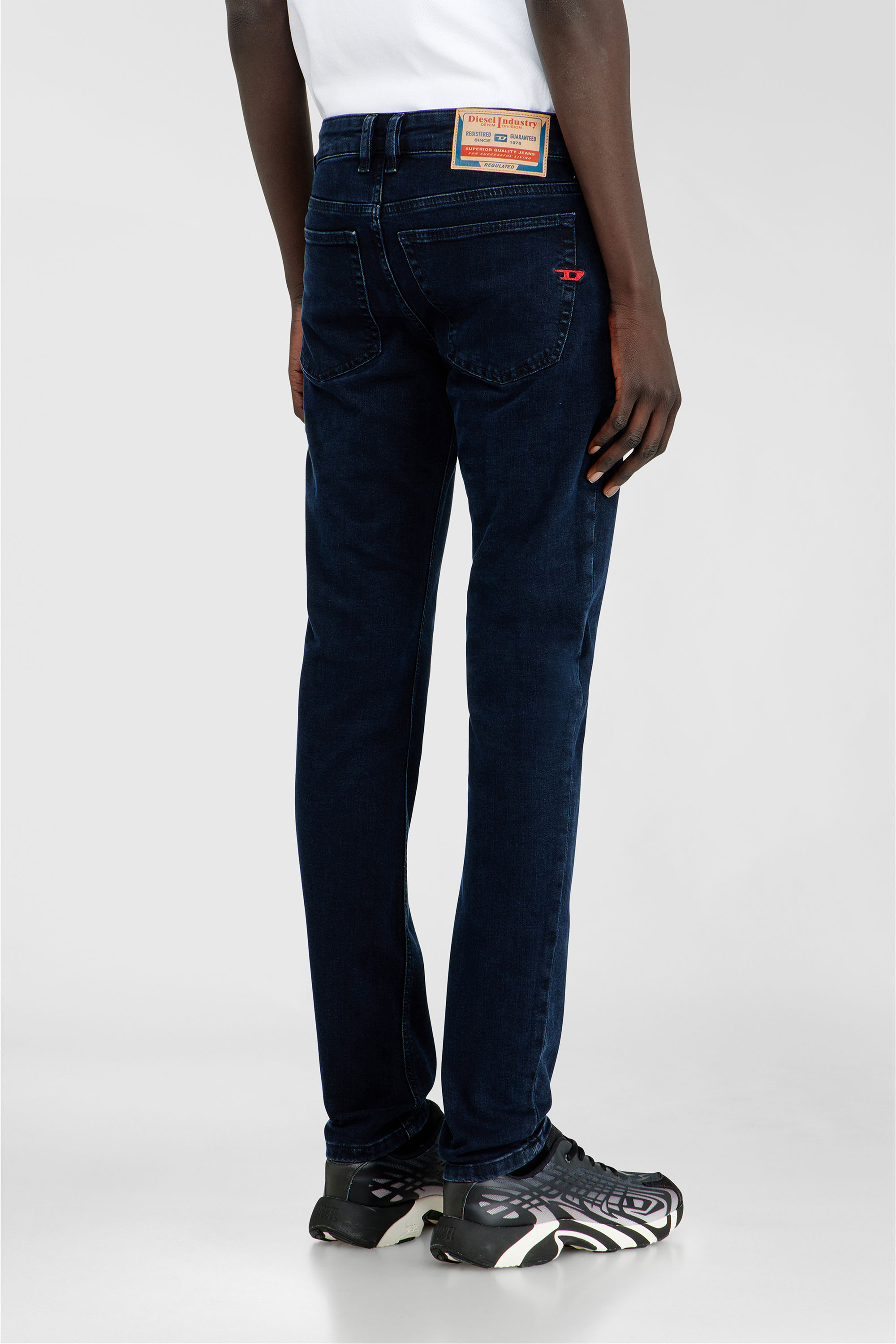 Diesel - Skinny Jeans 1979 Sleenker 0KBBG Homme, Bleu Fonc&eacute; - Image 5