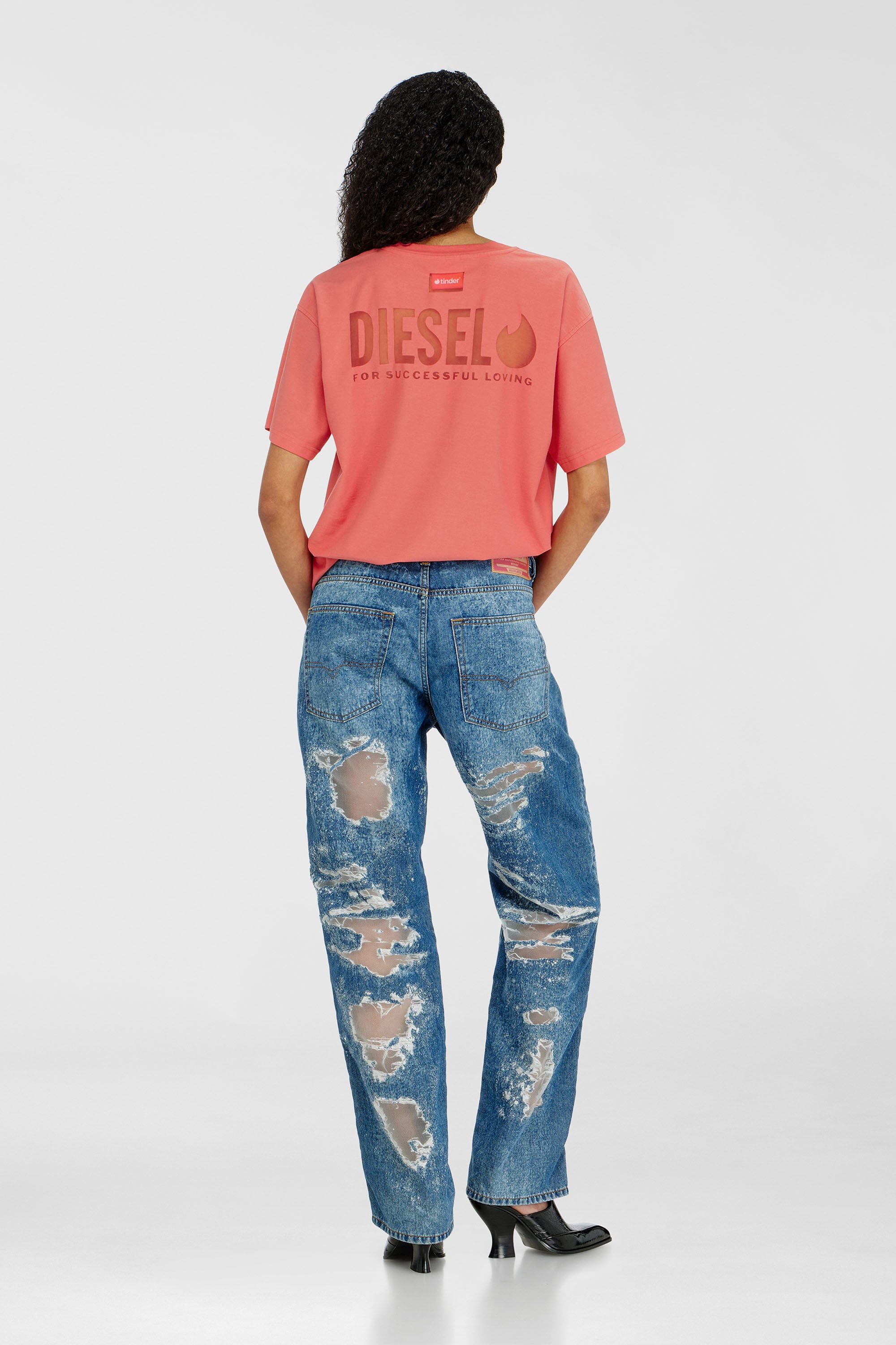 Diesel - PR-T-NORM-CHITIND-R, T-shirt avec logo transparent au dos Mixte in Rouge - 2