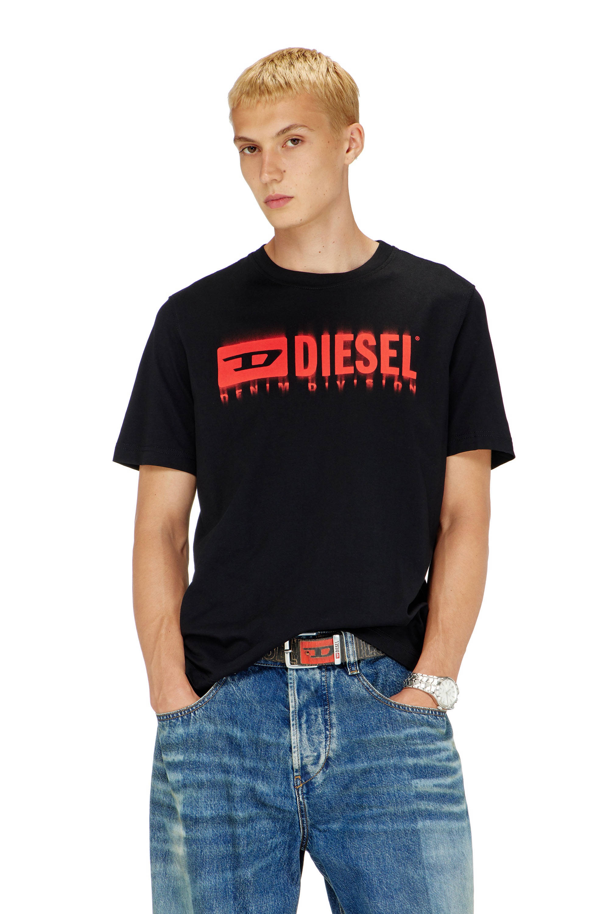 Diesel - T-ADJUST-Q7, T-shirt avec logo Diesel effet flou Homme in Noir - 3